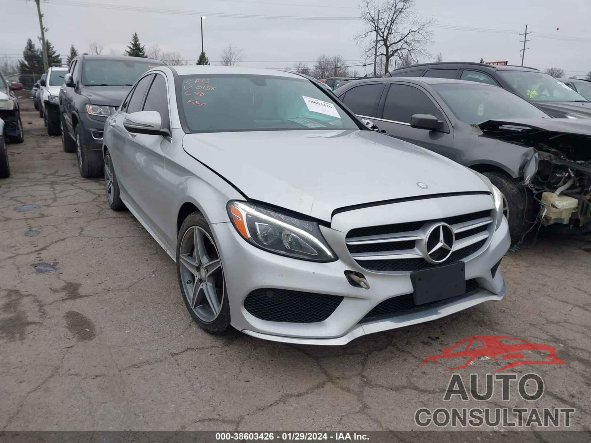 MERCEDES-BENZ C 300 2016 - 55SWF4KB1GU110158