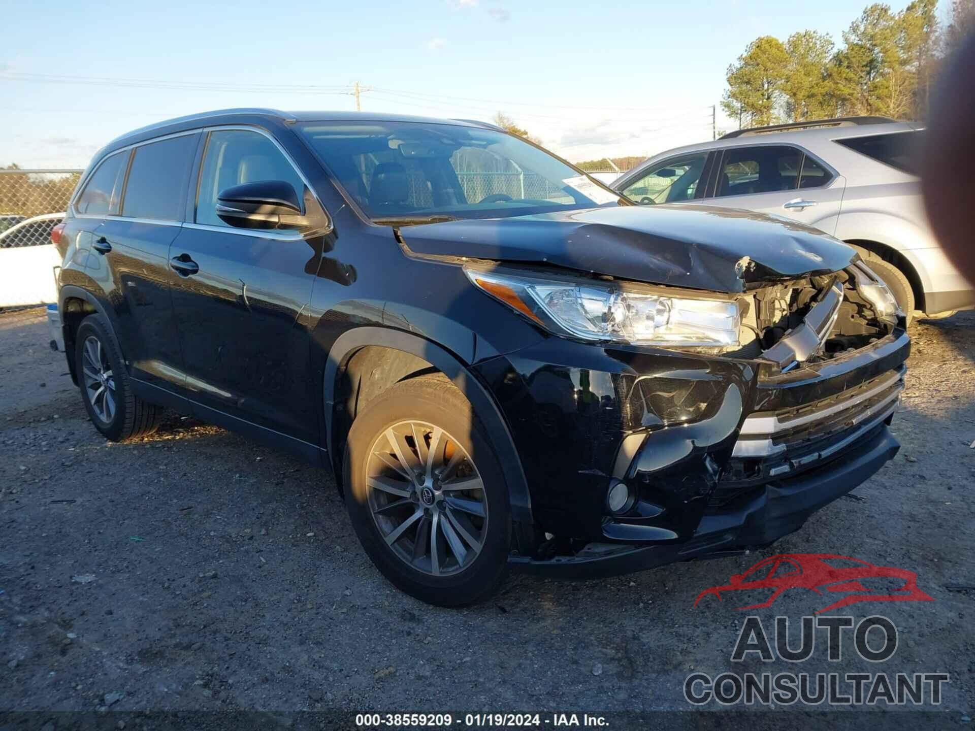 TOYOTA HIGHLANDER 2019 - 5TDJZRFH3KS576659