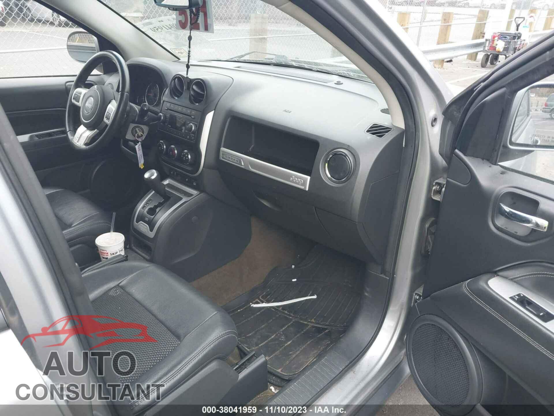 JEEP COMPASS 2016 - 1C4NJDEB2GD810396