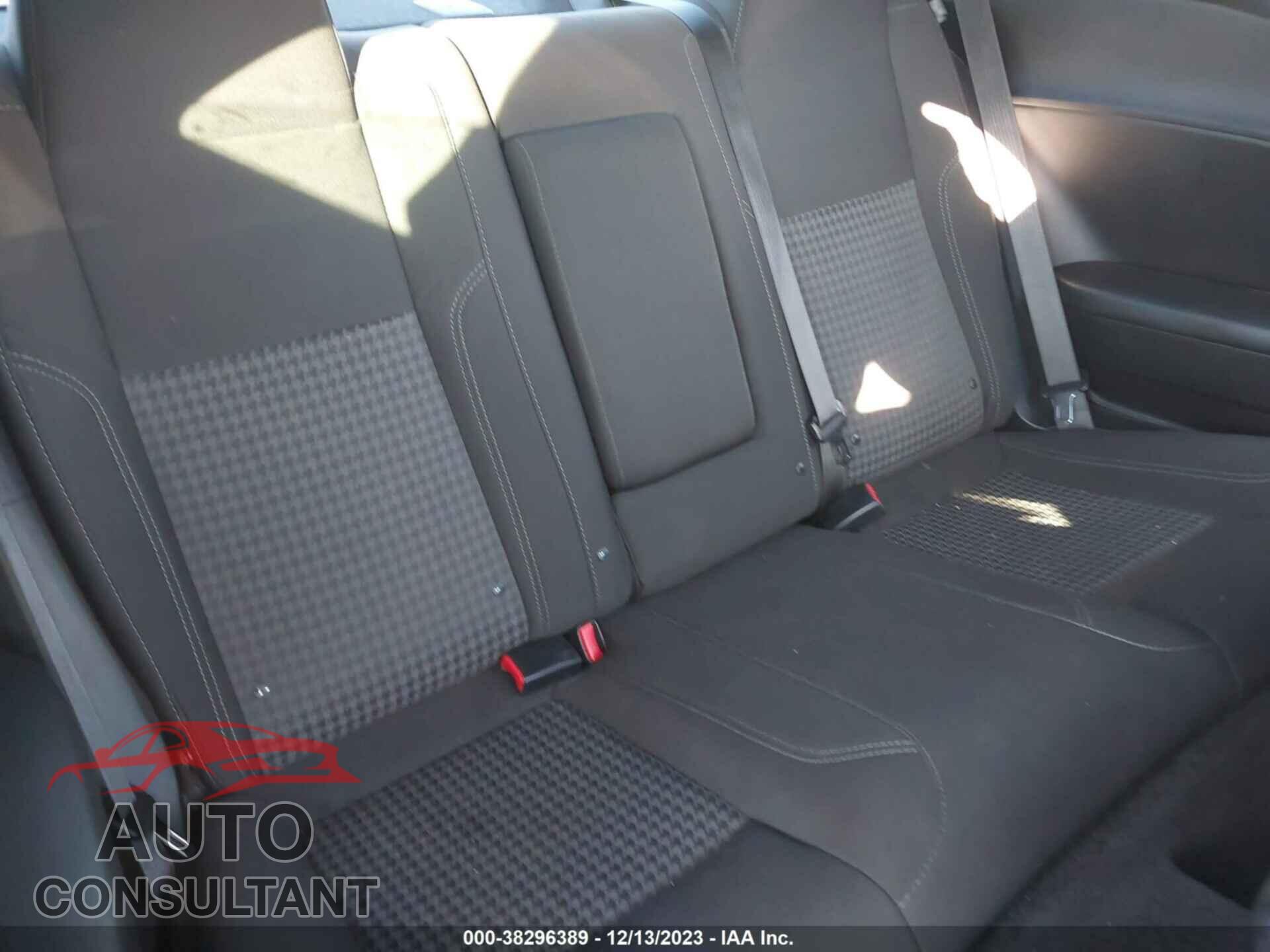 DODGE CHALLENGER 2015 - 2C3CDZAG2FH850044