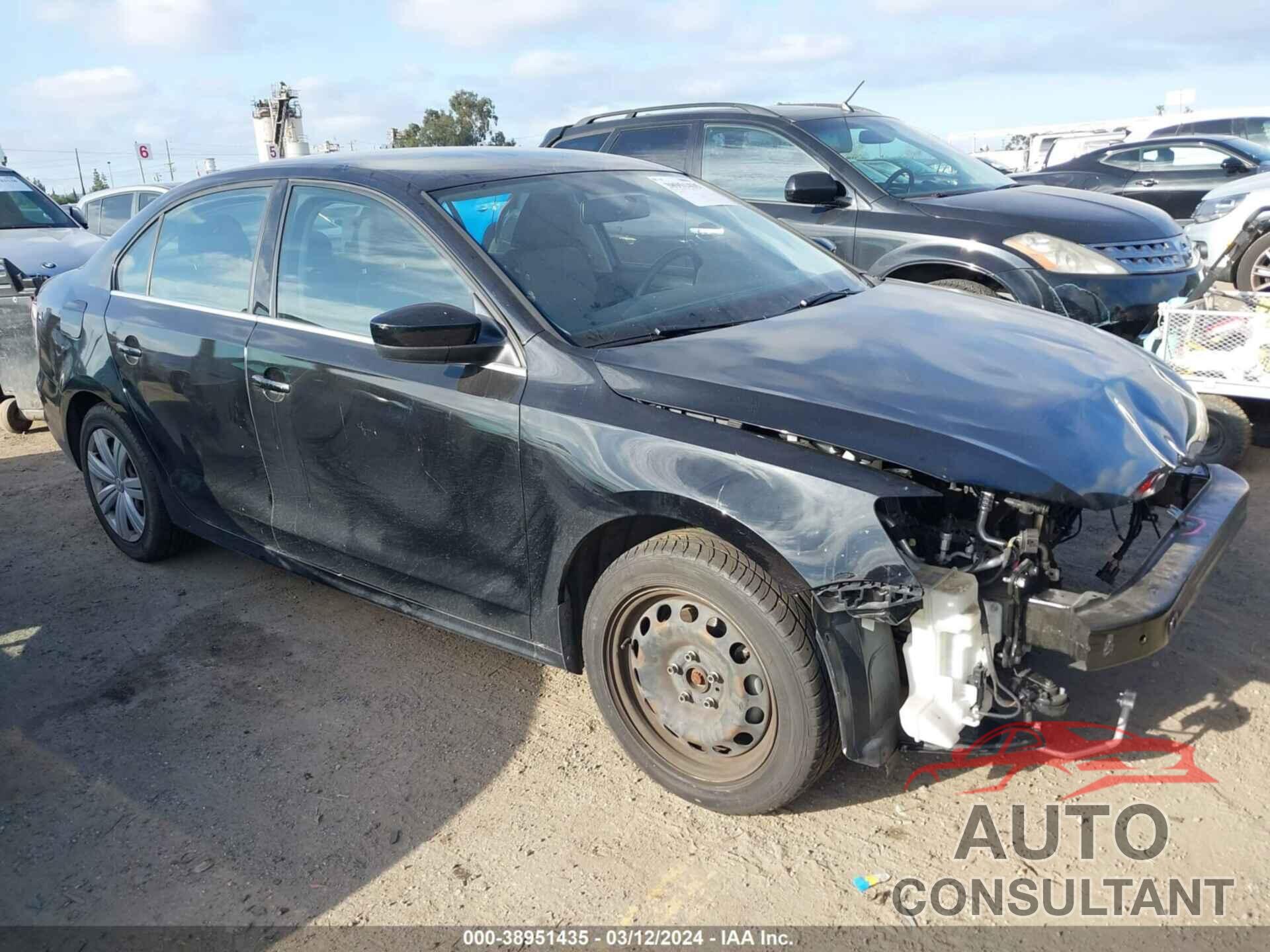 VOLKSWAGEN JETTA 2017 - 3VW2B7AJ5HM328281