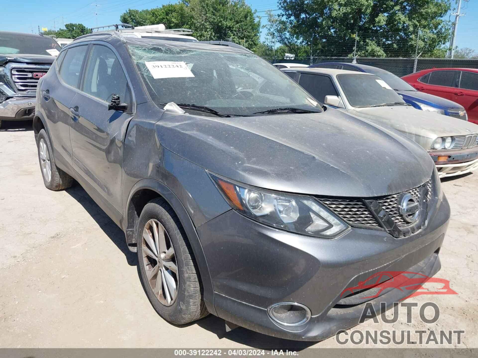 NISSAN ROGUE SPORT 2018 - JN1BJ1CR0JW200416