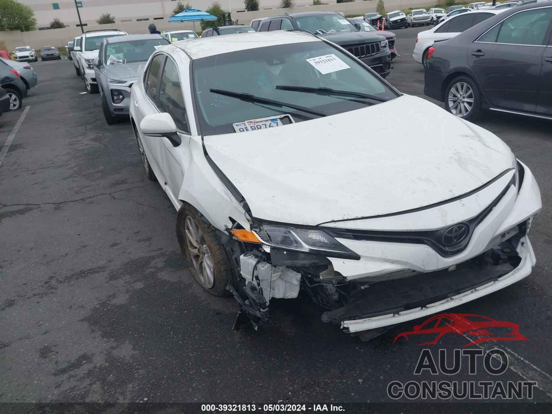 TOYOTA CAMRY 2018 - JTNB11HK3J3048184