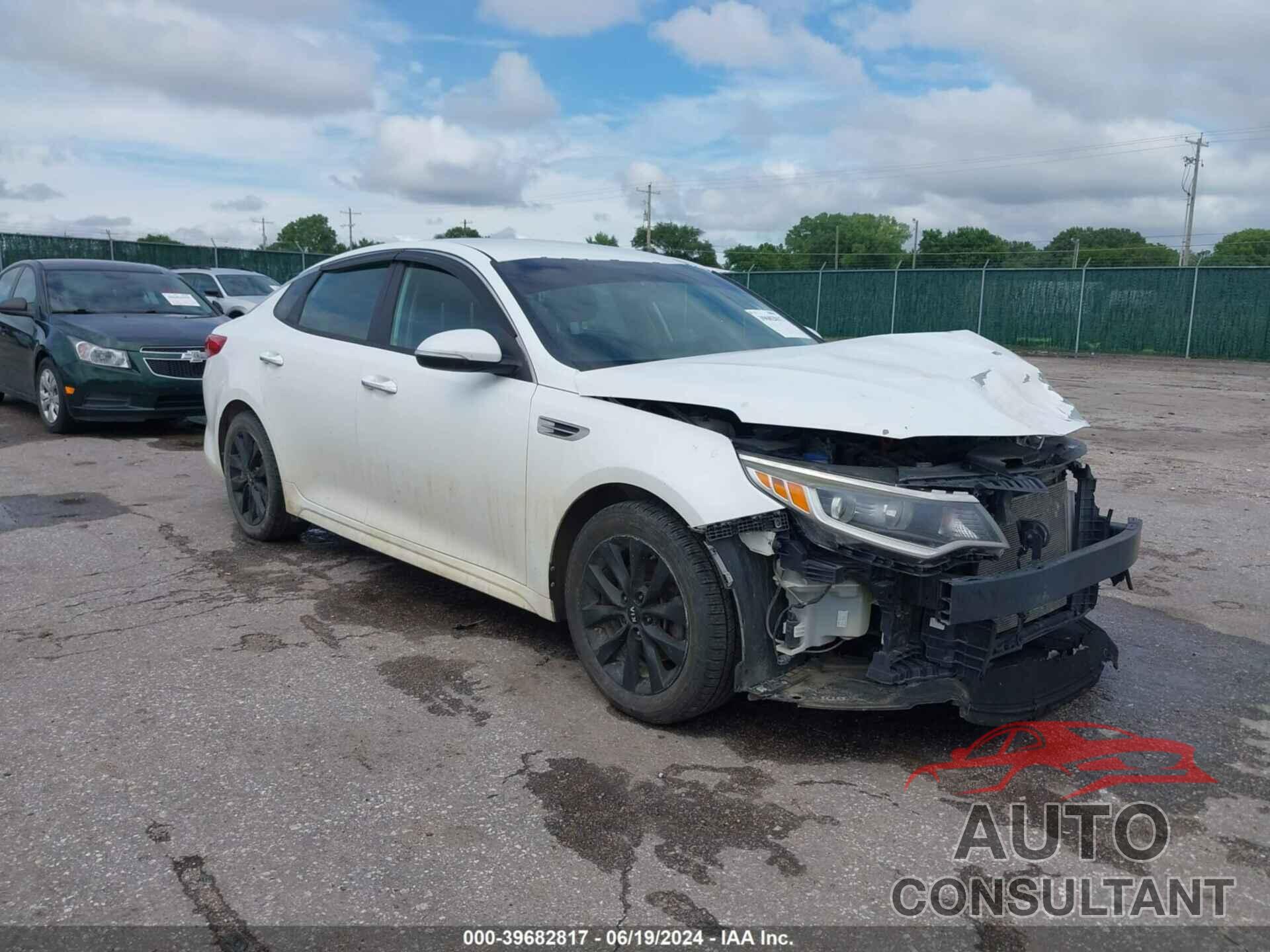 KIA OPTIMA 2016 - 5XXGT4L30GG005856