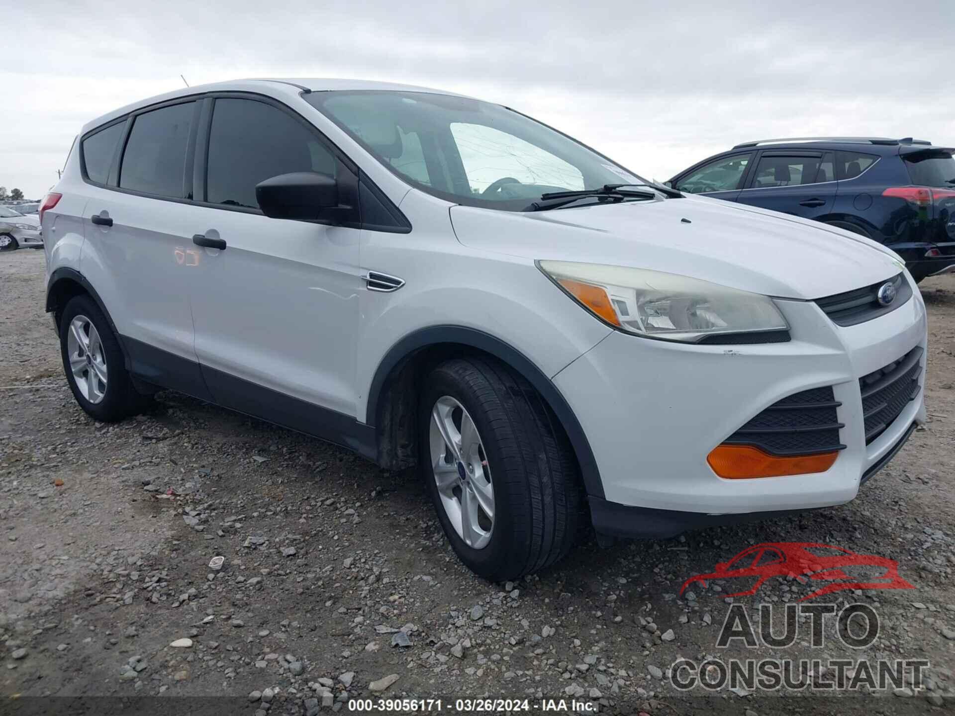 FORD ESCAPE 2016 - 1FMCU0F71GUB12326