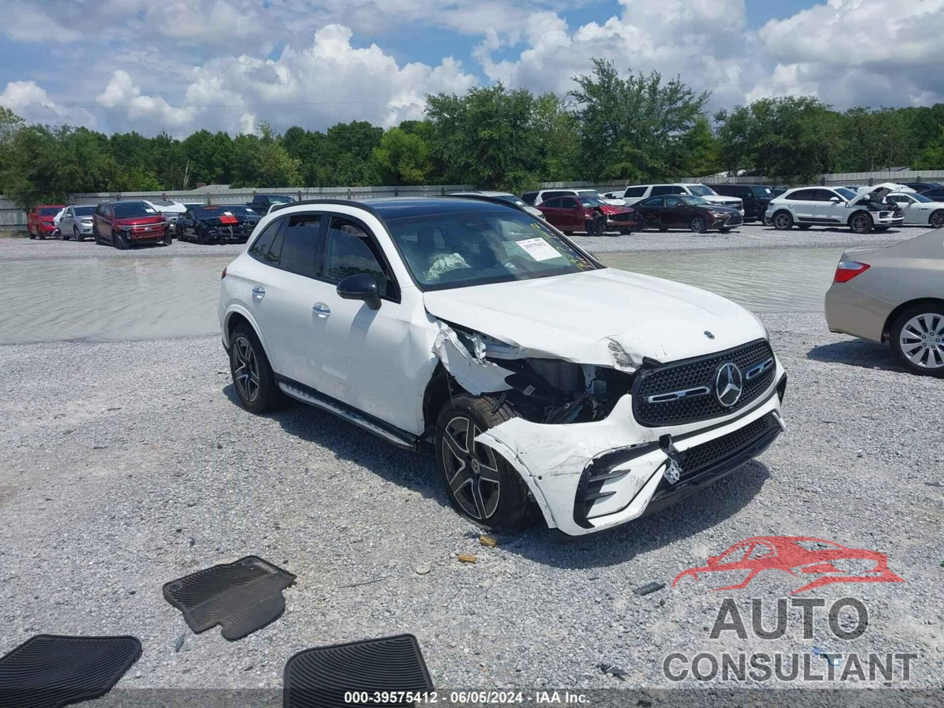 MERCEDES-BENZ GLC 300 2024 - W1NKM4HB3RF072369