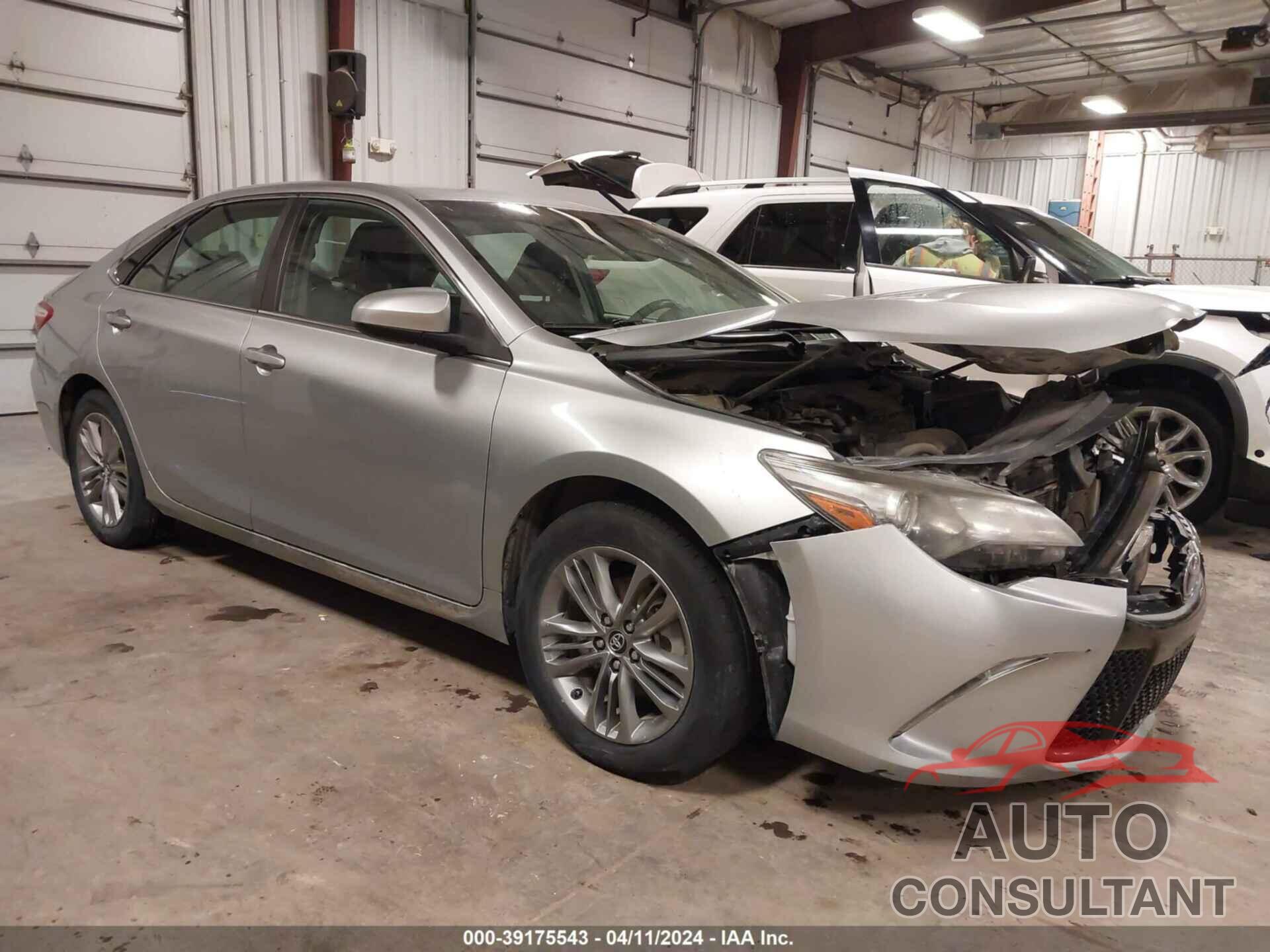 TOYOTA CAMRY 2017 - 4T1BF1FK4HU762074