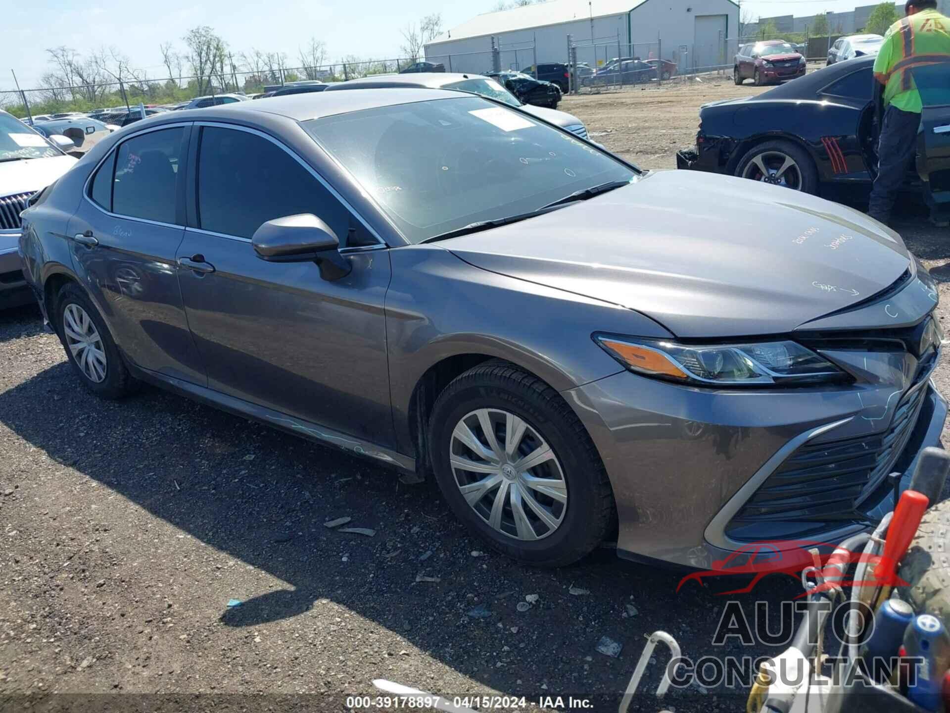 TOYOTA CAMRY 2023 - 4T1C31AK7PU609529