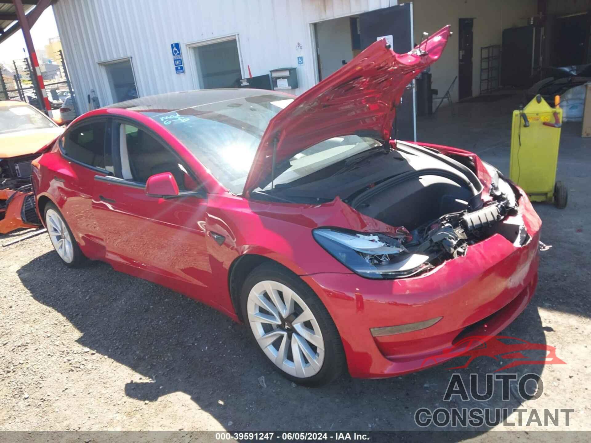 TESLA MODEL 3 2021 - 5YJ3E1EA8MF052800