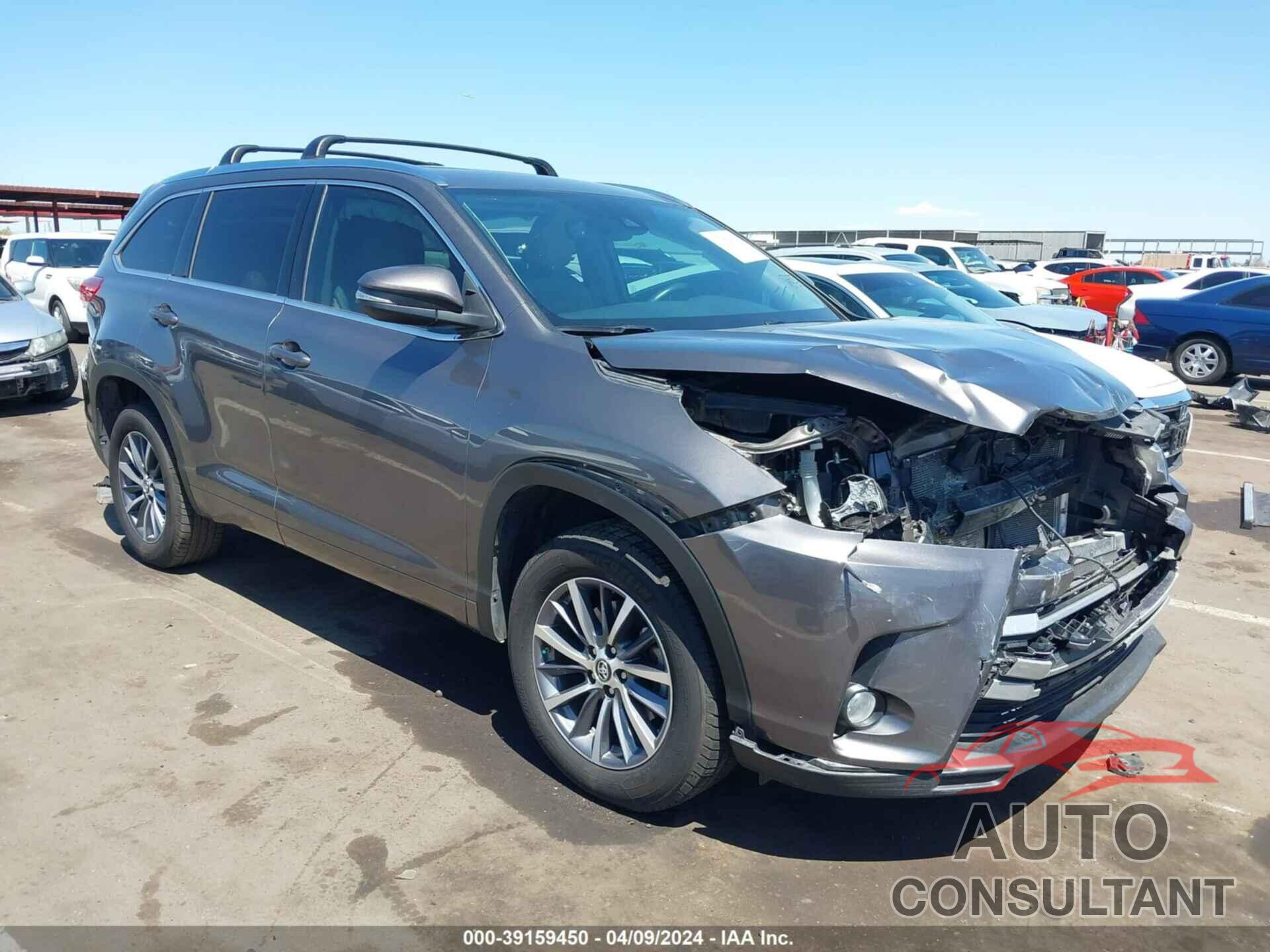 TOYOTA HIGHLANDER 2018 - 5TDKZRFH7JS258384