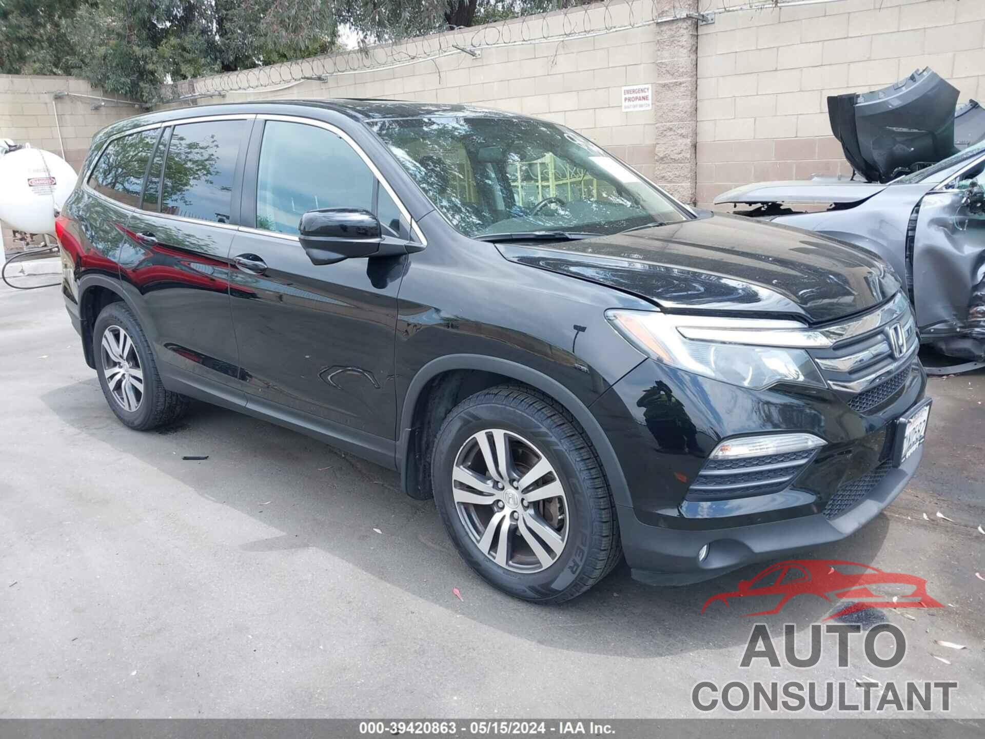 HONDA PILOT 2017 - 5FNYF5H57HB021407