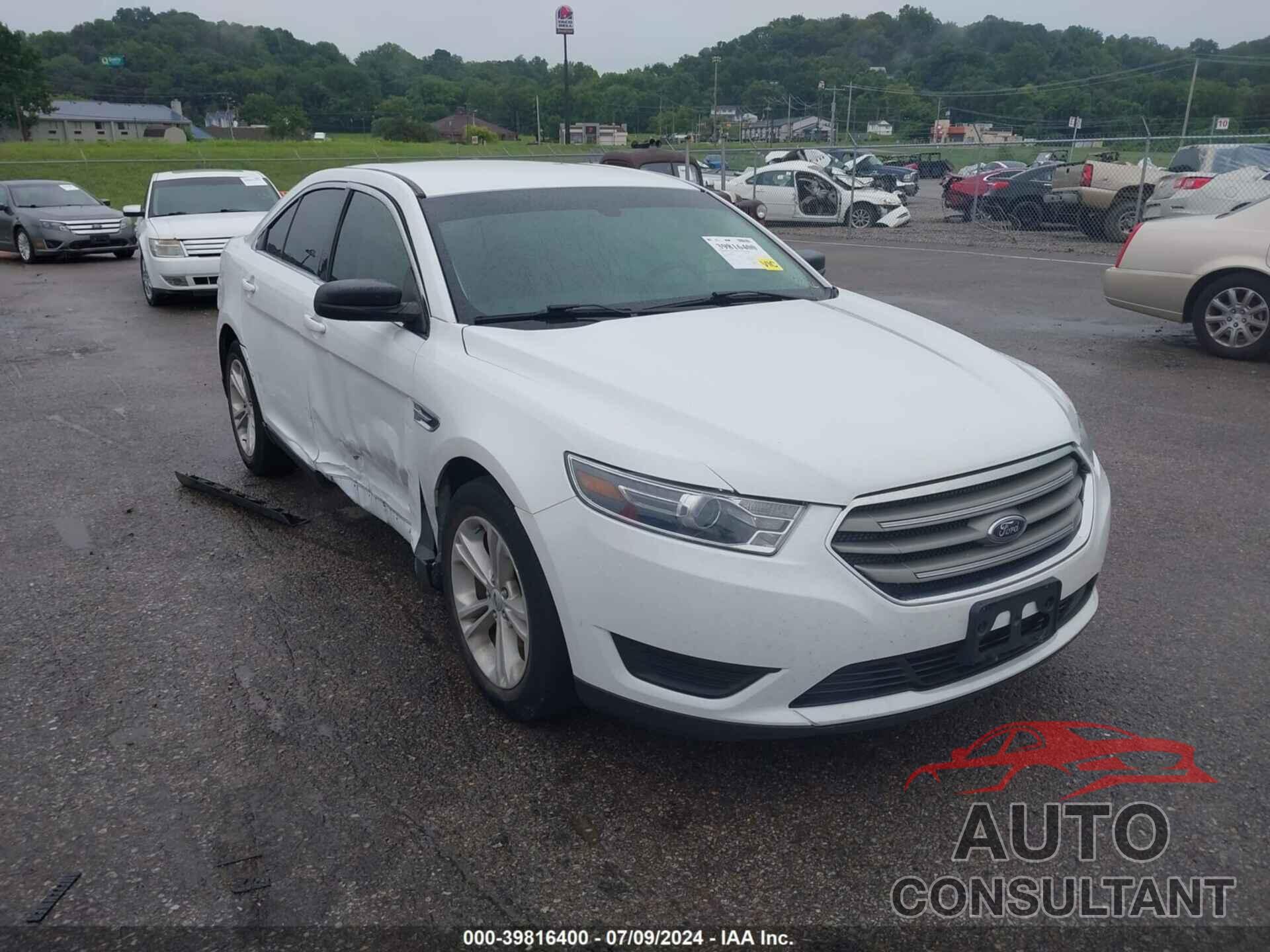 FORD TAURUS 2019 - 1FAHP2D87KG107797