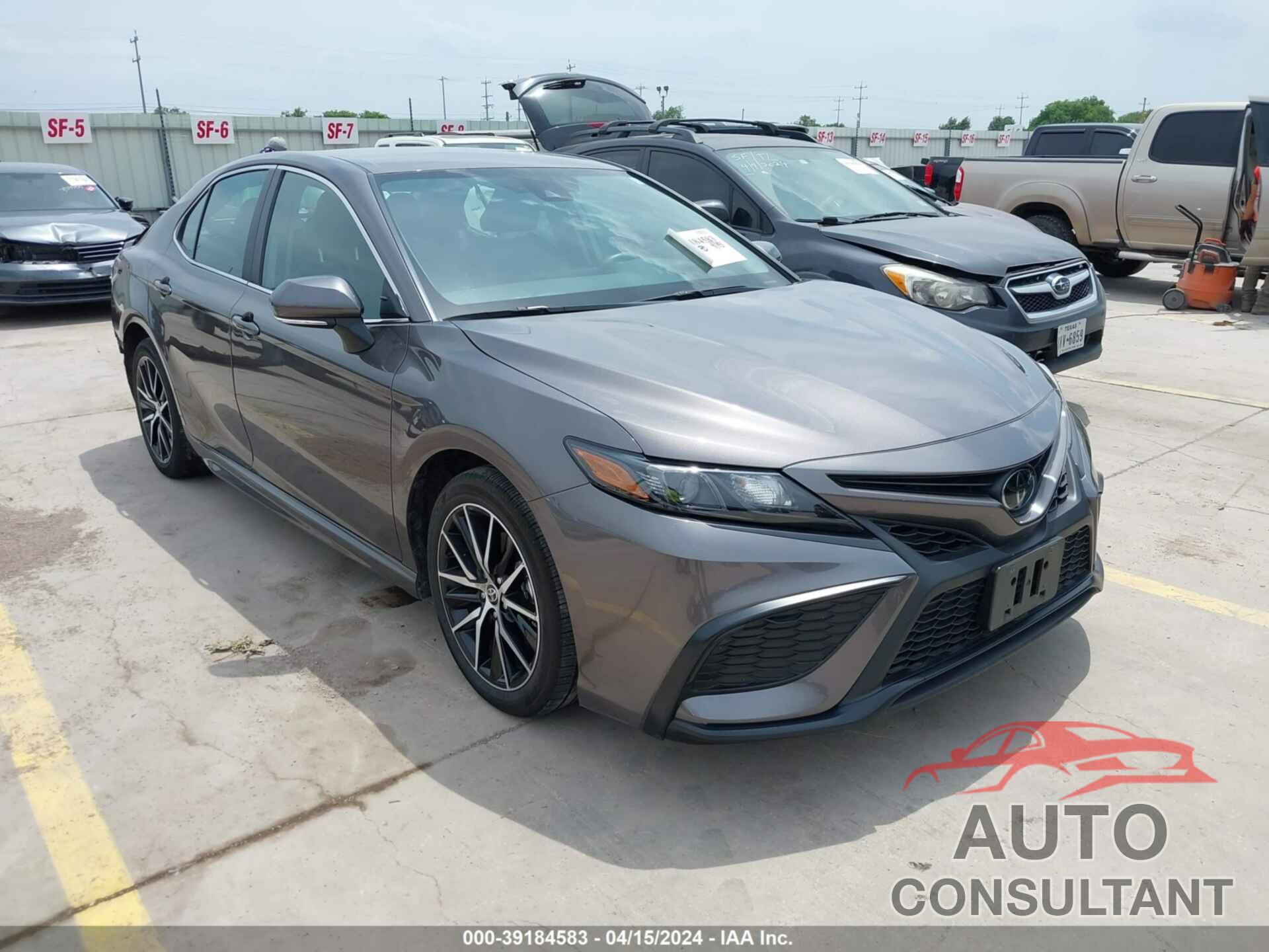 TOYOTA CAMRY 2023 - 4T1G11AK7PU789960