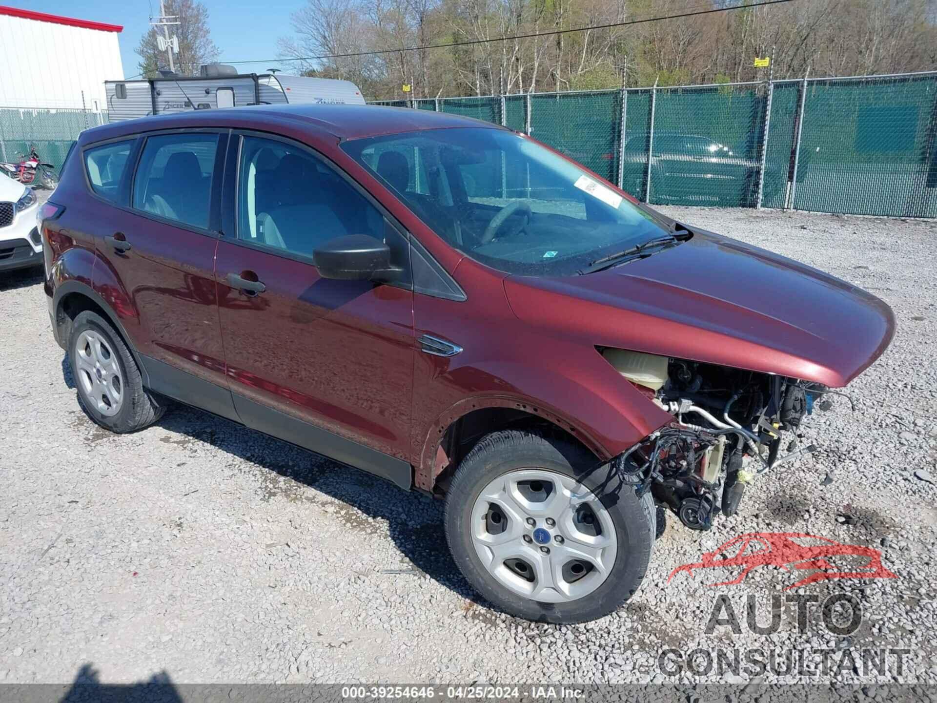 FORD ESCAPE 2018 - 1FMCU0F75JUA29523
