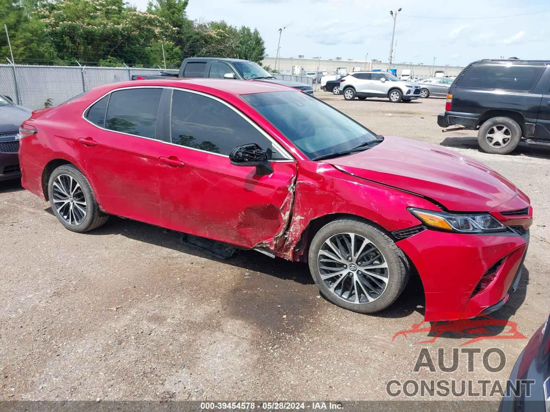 TOYOTA CAMRY 2019 - 4T1B11HK5KU280958