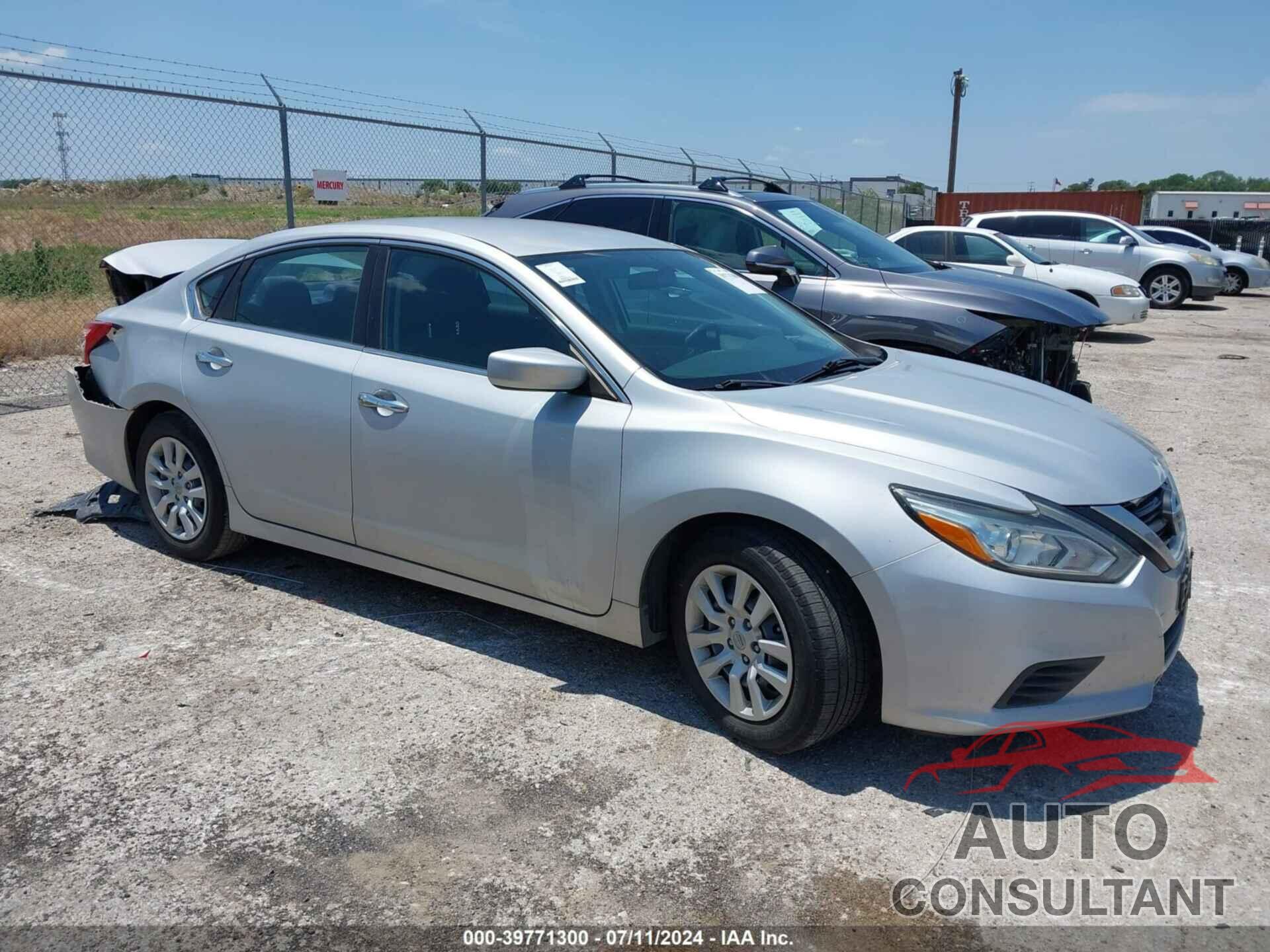 NISSAN ALTIMA 2017 - 1N4AL3APXHN325297