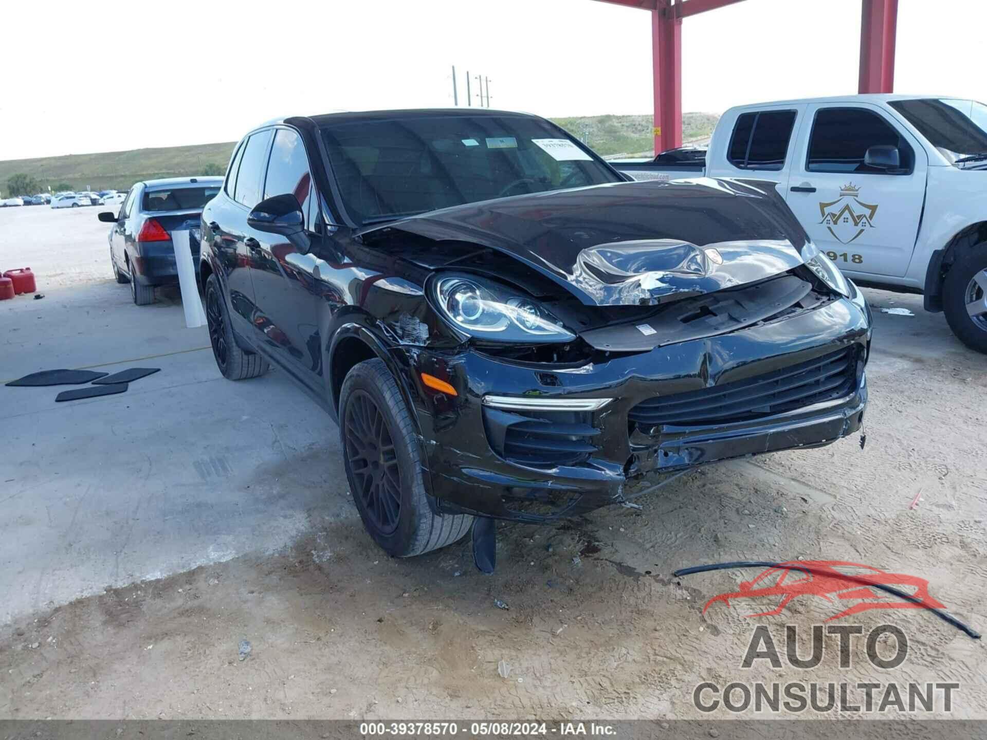 PORSCHE CAYENNE 2017 - WP1AA2A20HKA80525