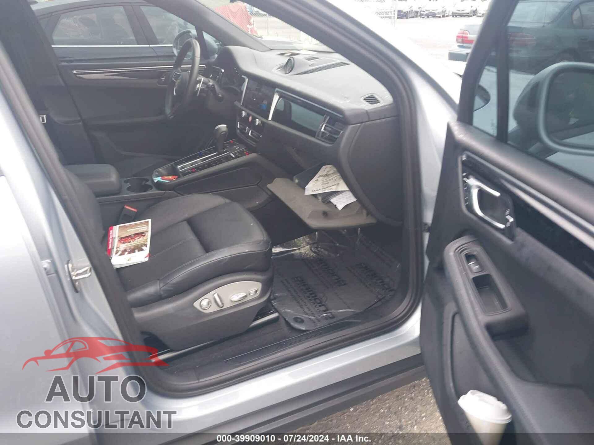 PORSCHE MACAN 2023 - WP1AA2A5XPLB18507