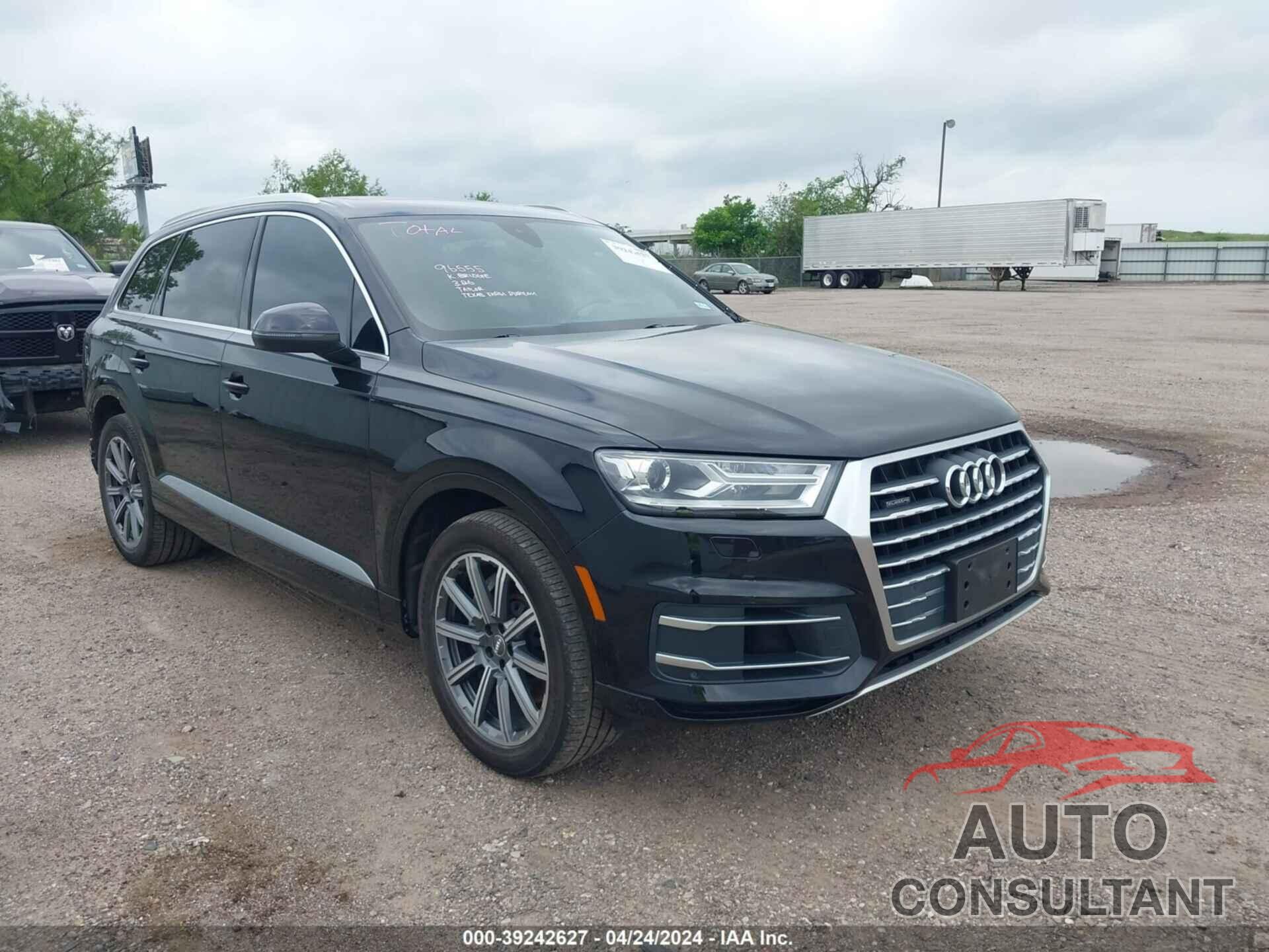 AUDI Q7 2019 - WA1AAAF76KD012333