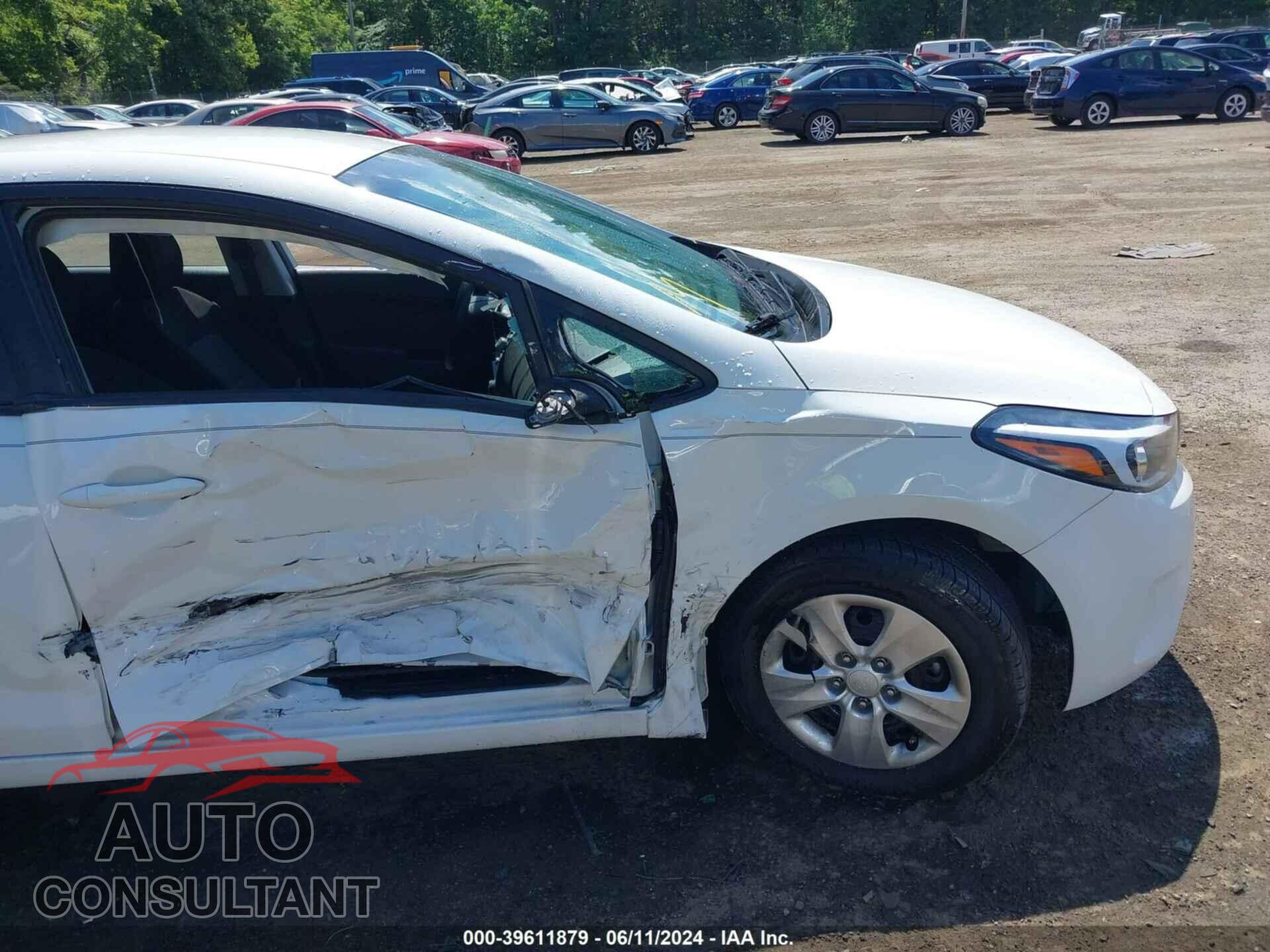 KIA FORTE 2017 - 3KPFK4A75HE037541