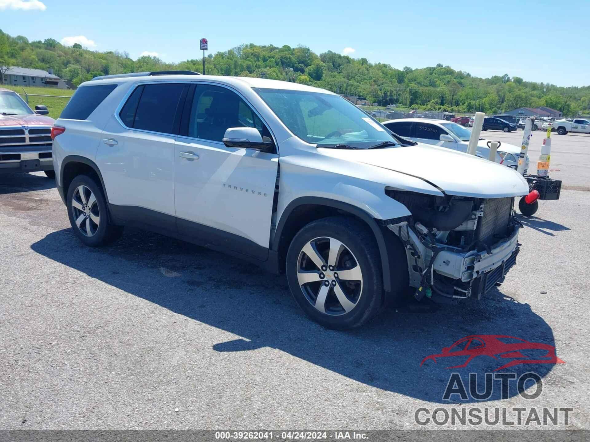 CHEVROLET TRAVERSE 2018 - 1GNERHKW3JJ129655