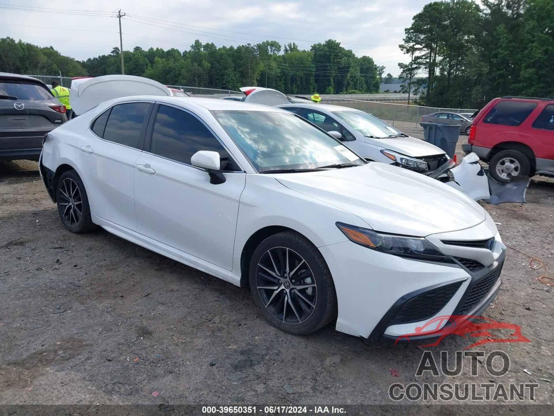 TOYOTA CAMRY 2022 - 4T1G31AK7NU599888