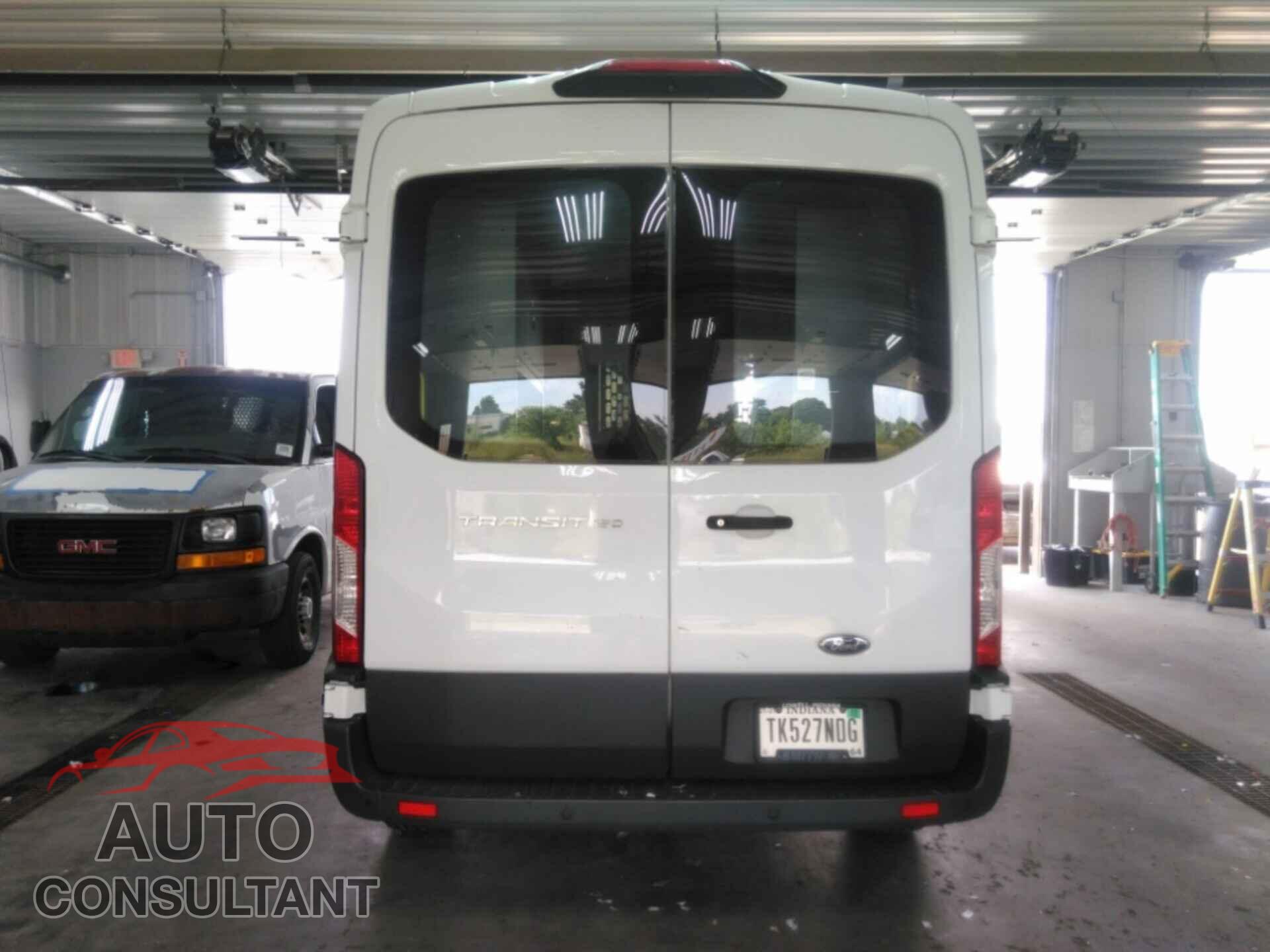 FORD TRANSIT 2018 - 1FTYE1CM2JKB42302
