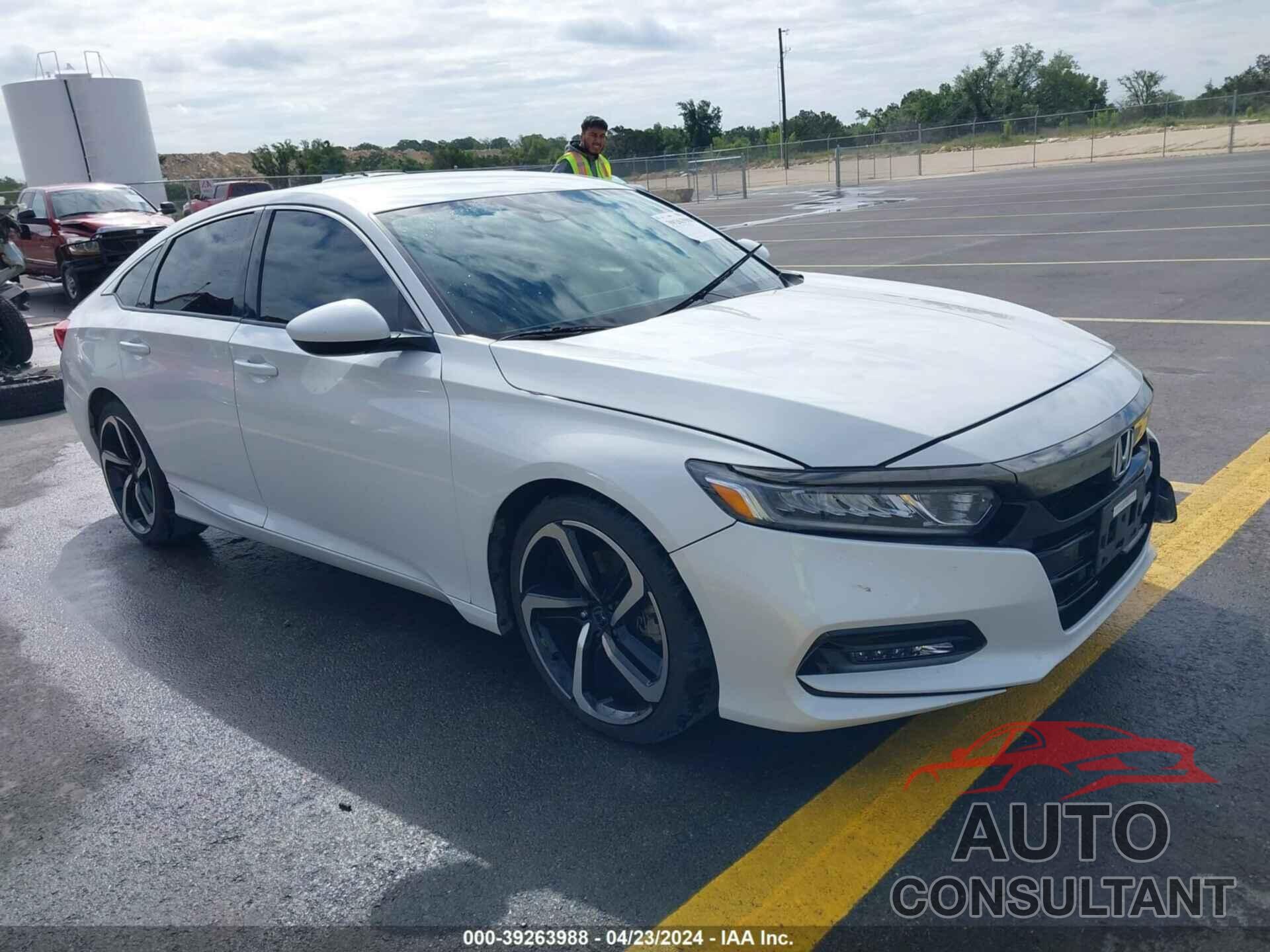 HONDA ACCORD 2018 - 1HGCV1F36JA102423