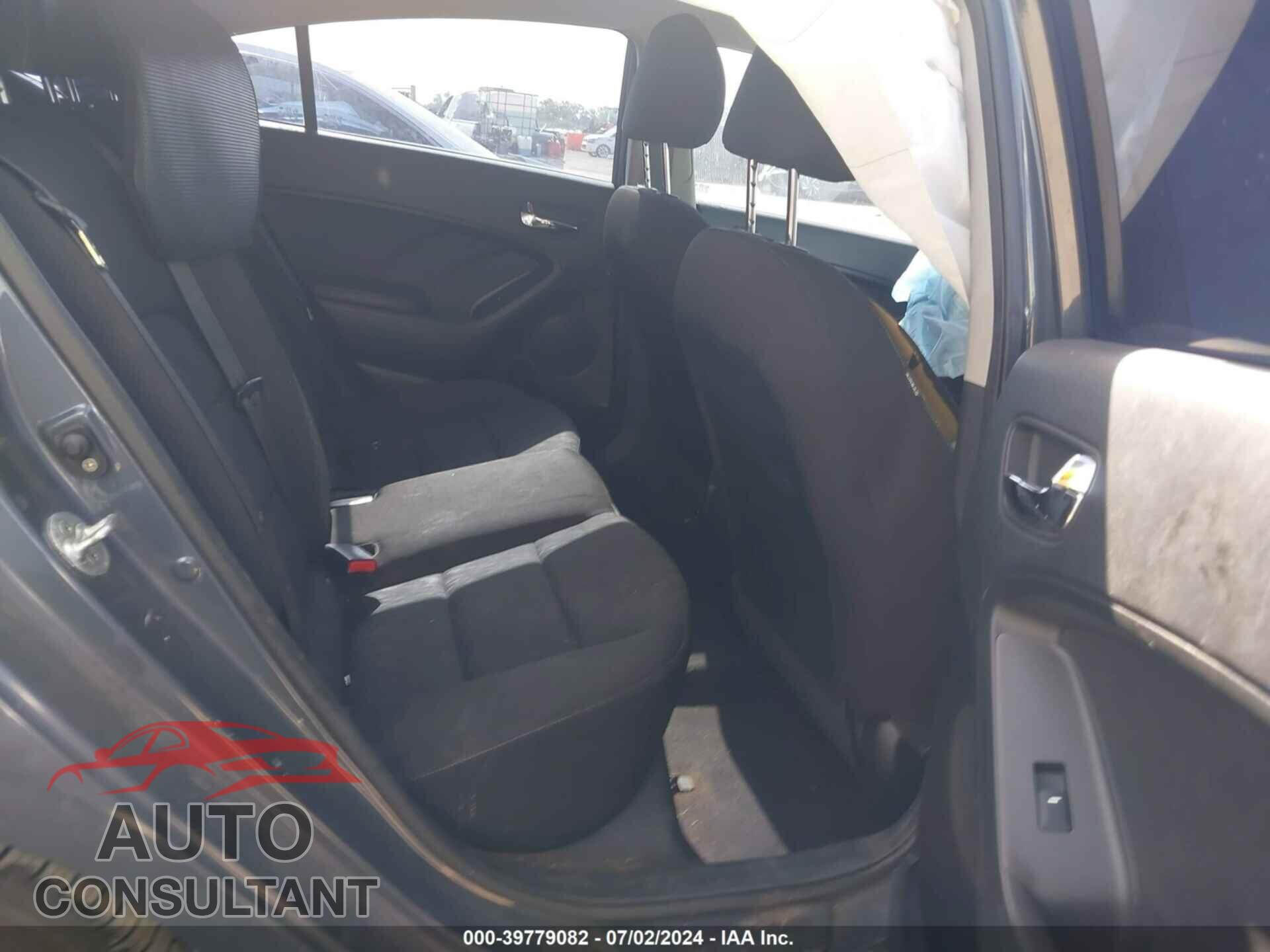 KIA FORTE 2016 - KNAFK4A63G5594799