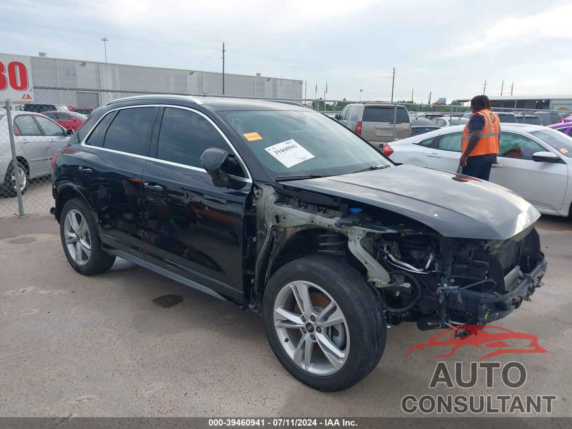 AUDI Q3 2021 - WA1EECF33M1155453