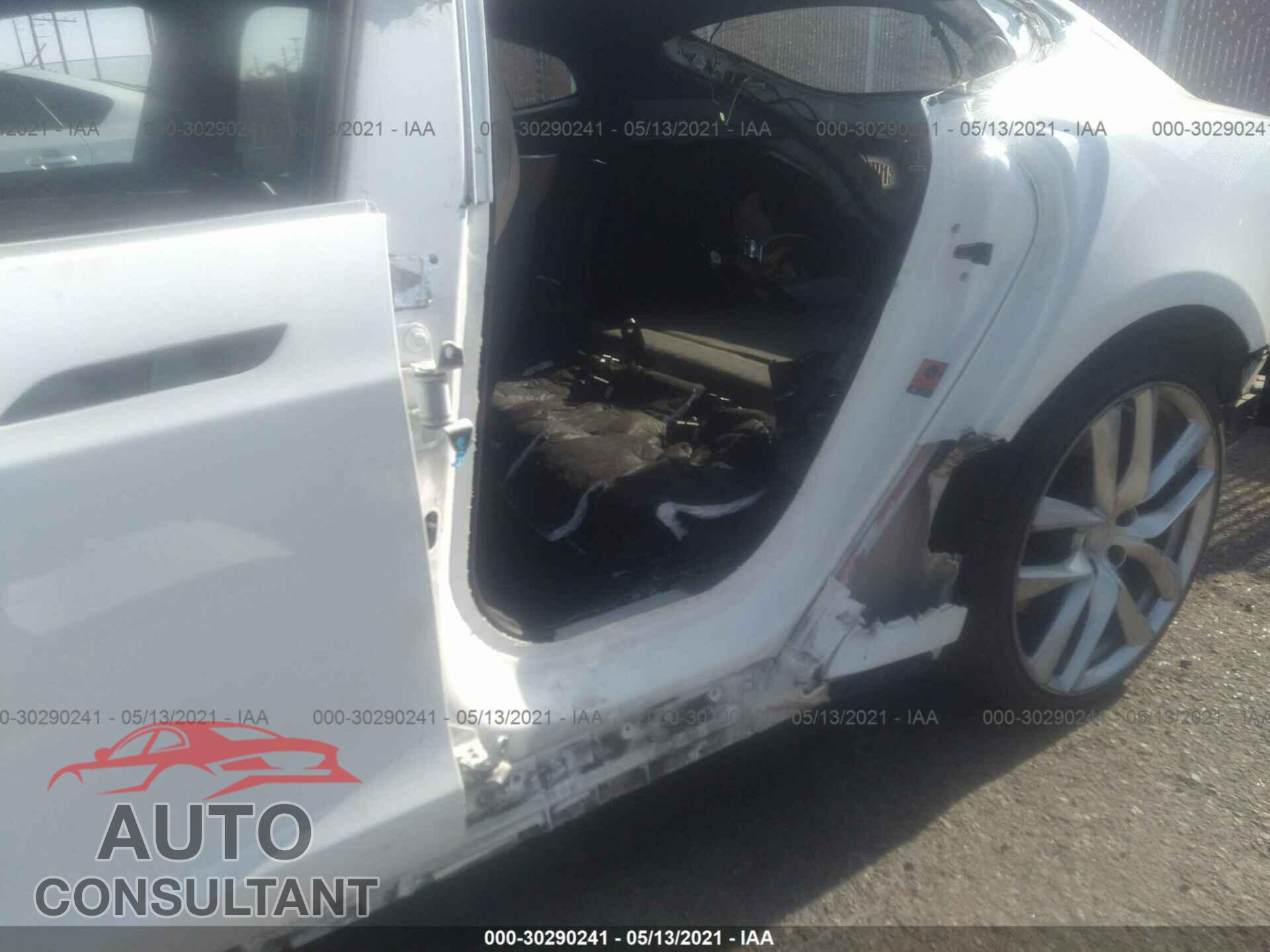 TESLA MODEL S 2016 - 5YJSA1E17GF158991
