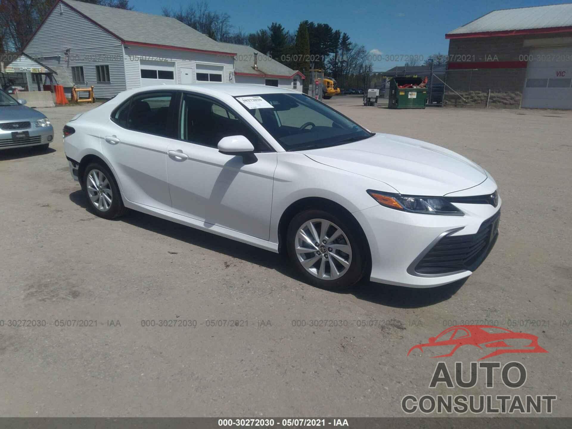 TOYOTA CAMRY 2021 - 4T1C11BK4MU027484