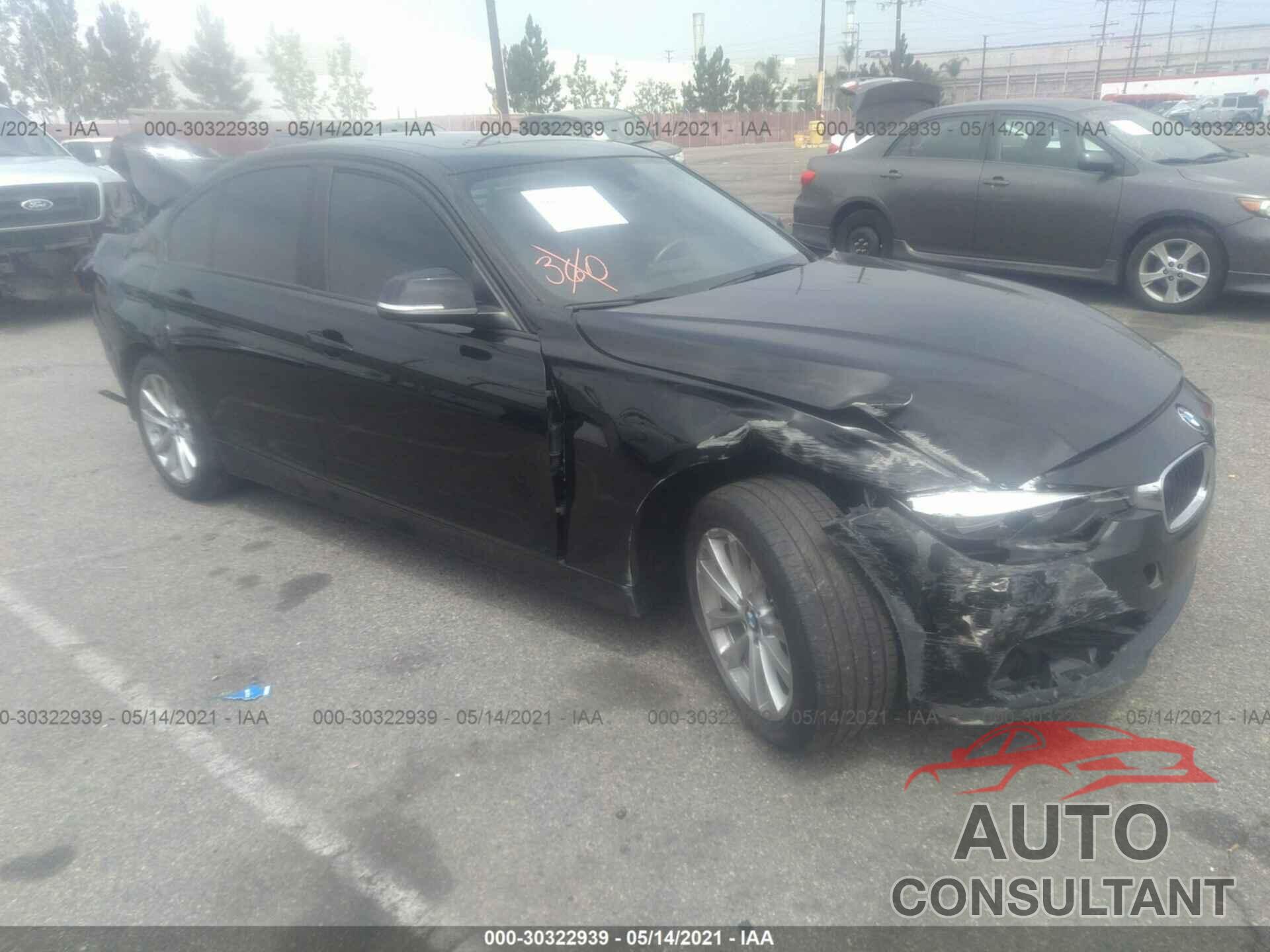 BMW 3 SERIES 2016 - WBA8E1G51GNT36570