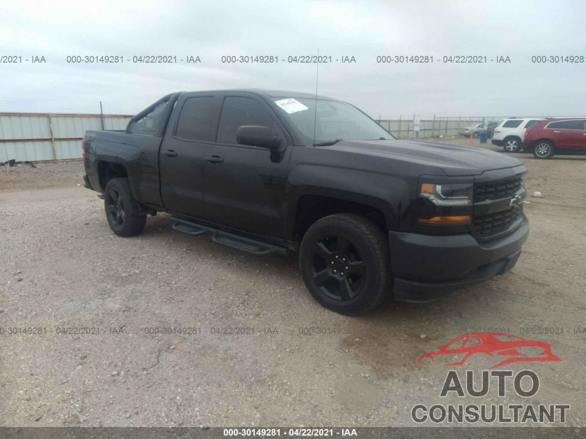 CHEVROLET SILVERADO 1500 2018 - 1GCVKNEC6JZ137862