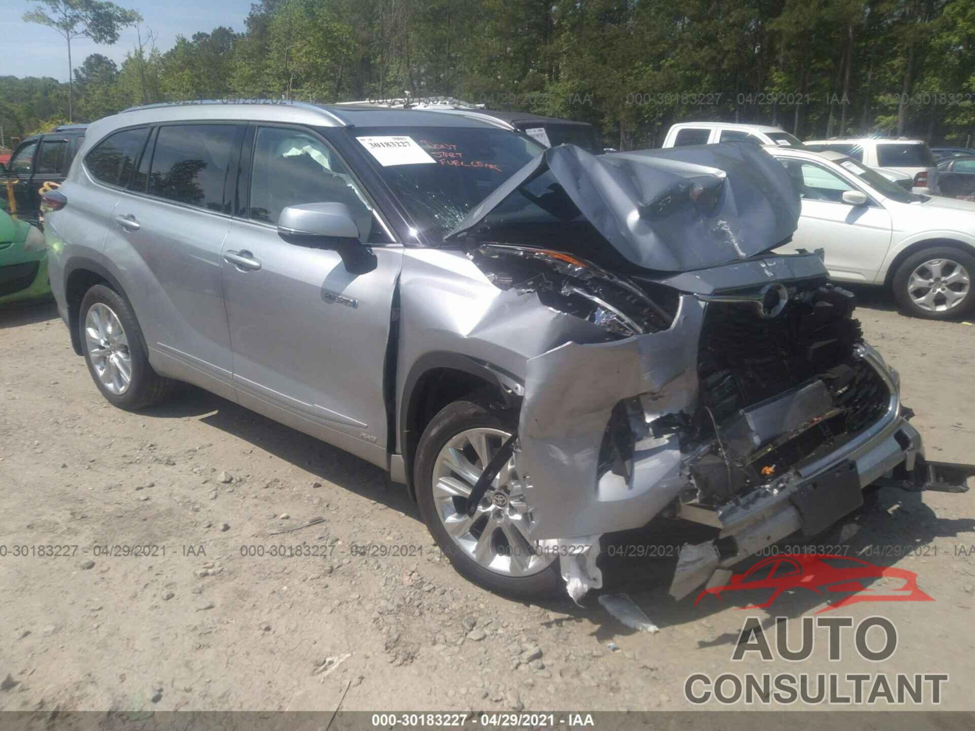 TOYOTA HIGHLANDER 2020 - 5TDXBRCH2LS006608