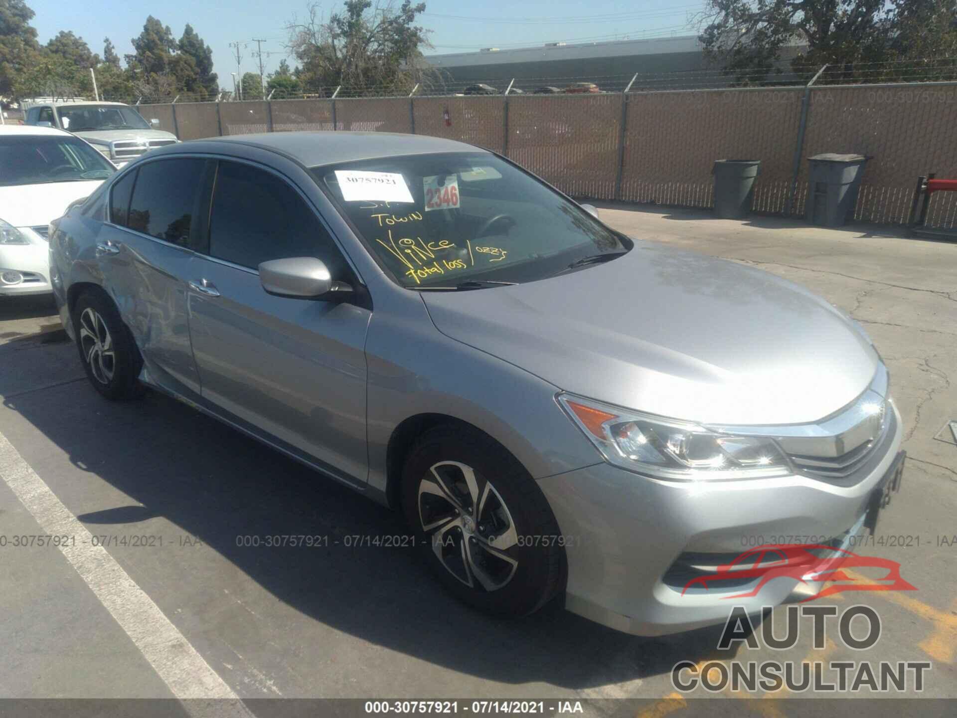 HONDA ACCORD SEDAN 2016 - 1HGCR2F31GA211956