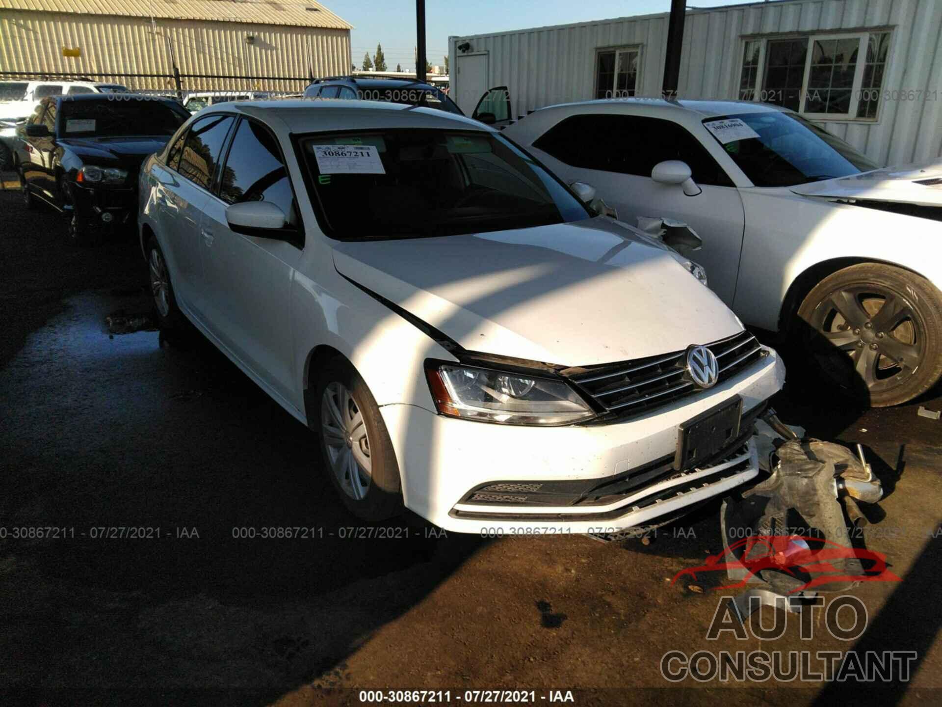VOLKSWAGEN JETTA 2017 - 3VW2B7AJ8HM282106