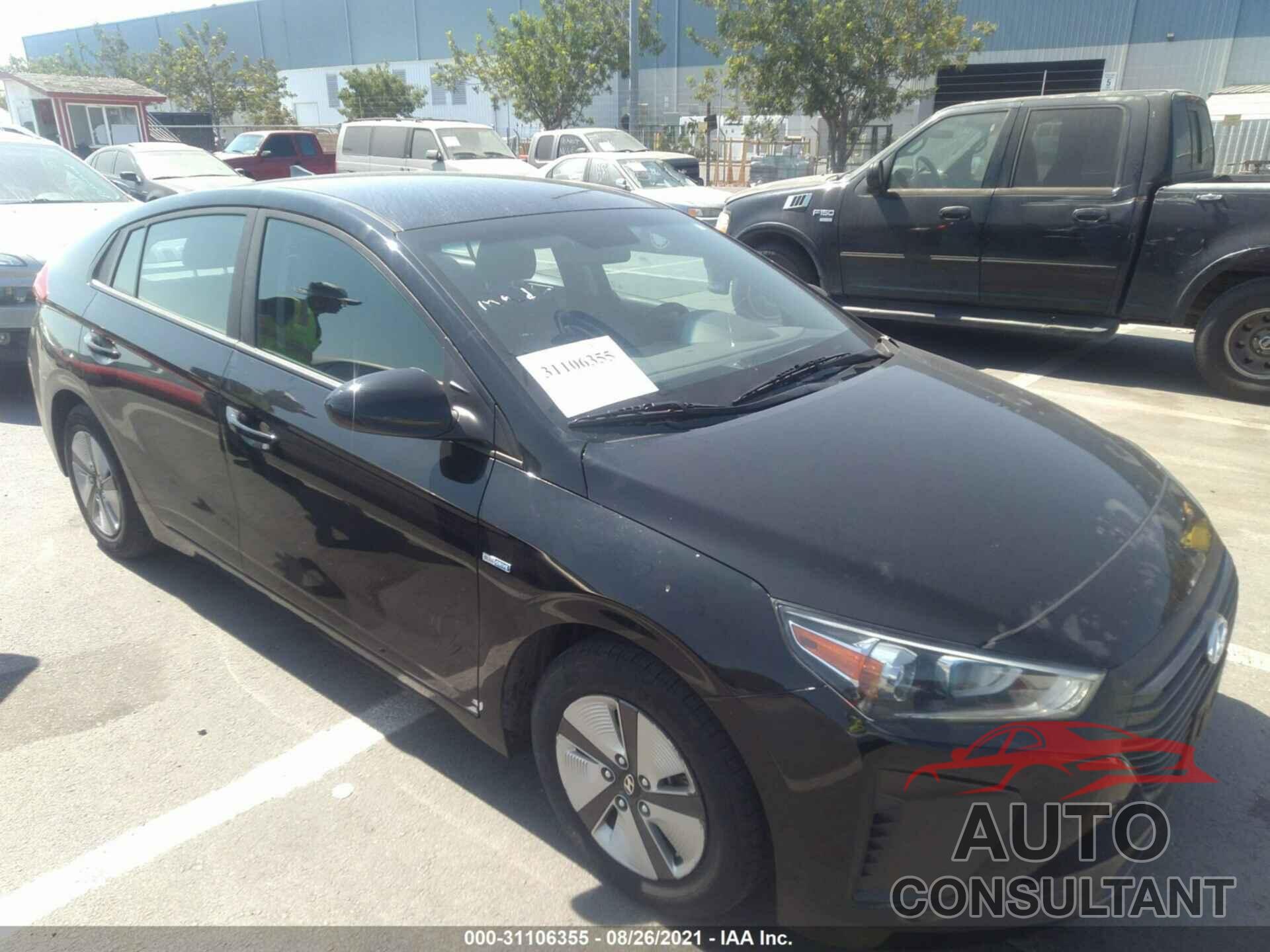 HYUNDAI IONIQ HYBRID 2018 - KMHC65LC7JU099713