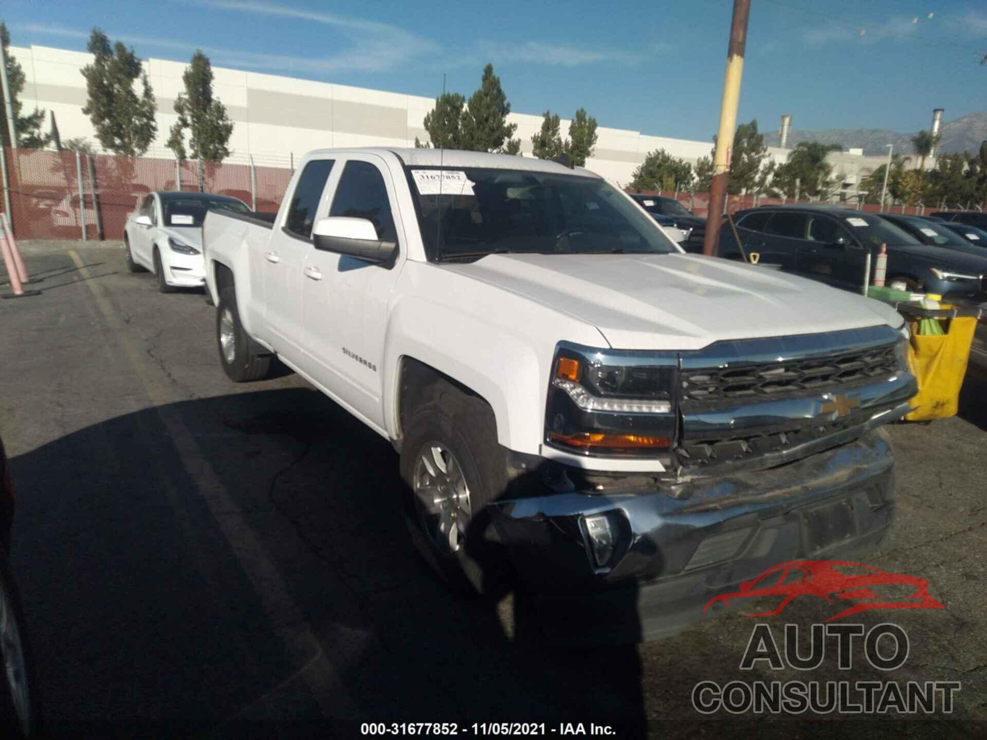 CHEVROLET SILVERADO 1500 2016 - 1GCRCREC5GZ364779