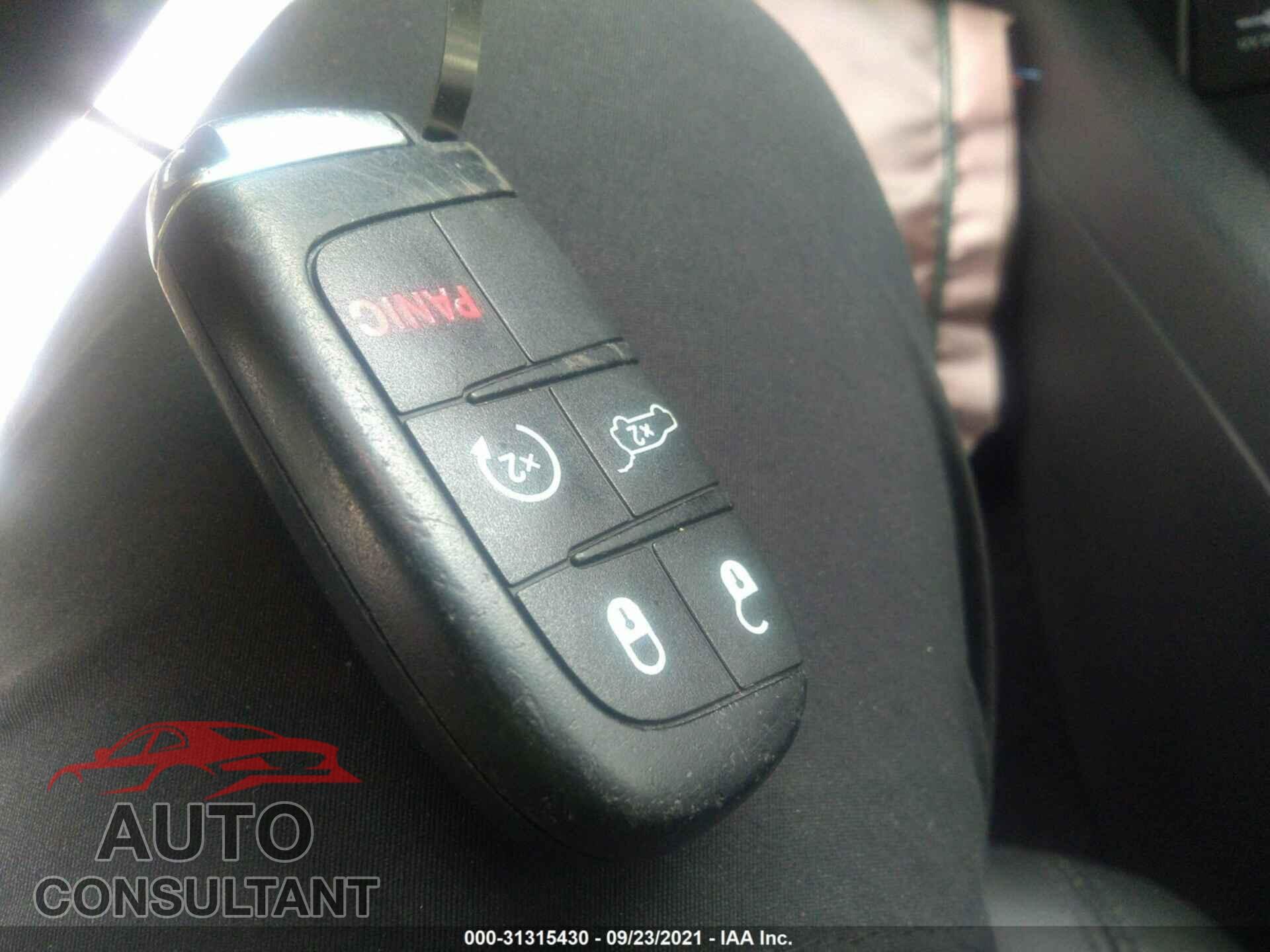 DODGE DURANGO 2017 - 1C4RDJDG8HC924172