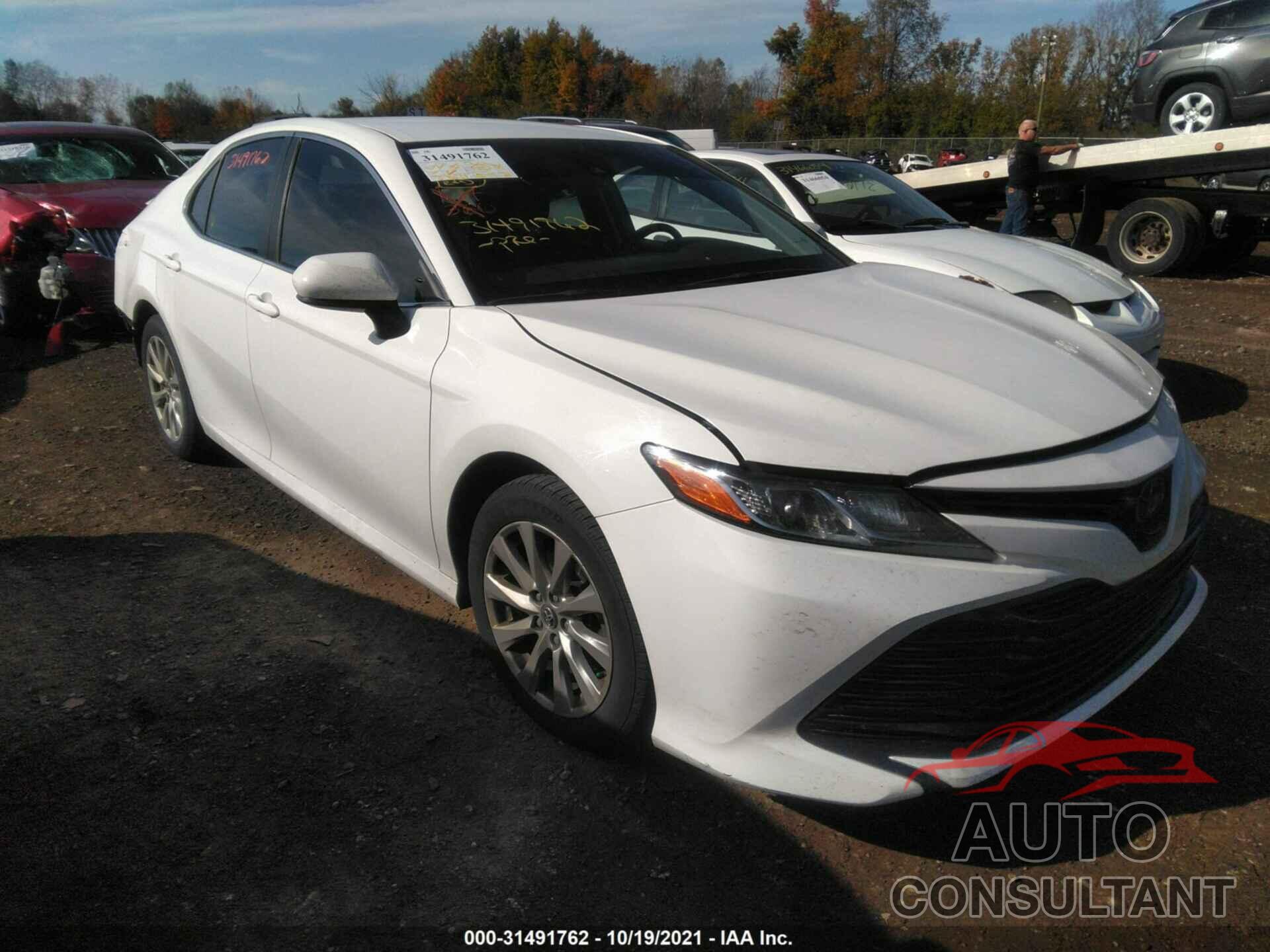 TOYOTA CAMRY 2018 - JTNB11HK7J3042288