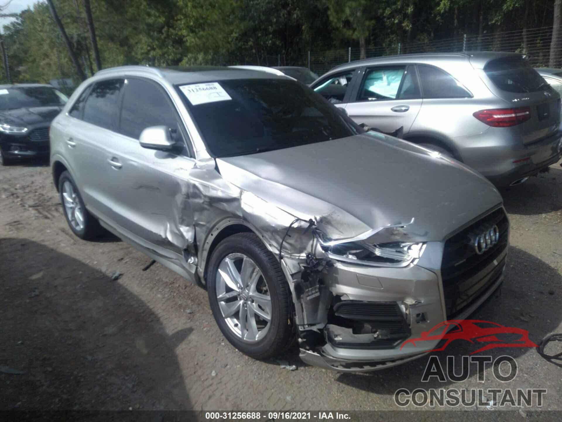 AUDI Q3 2016 - WA1EFCFS4GR005930