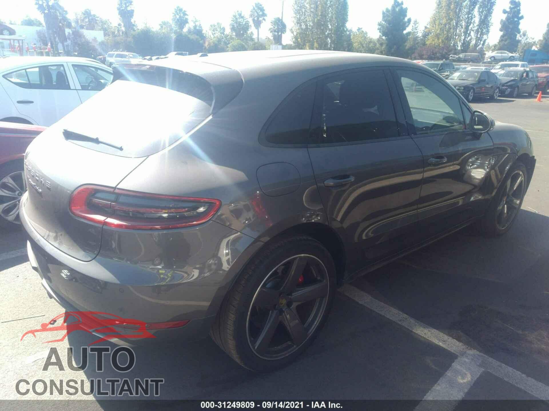 PORSCHE MACAN 2016 - WP1AF2A56GLB93058