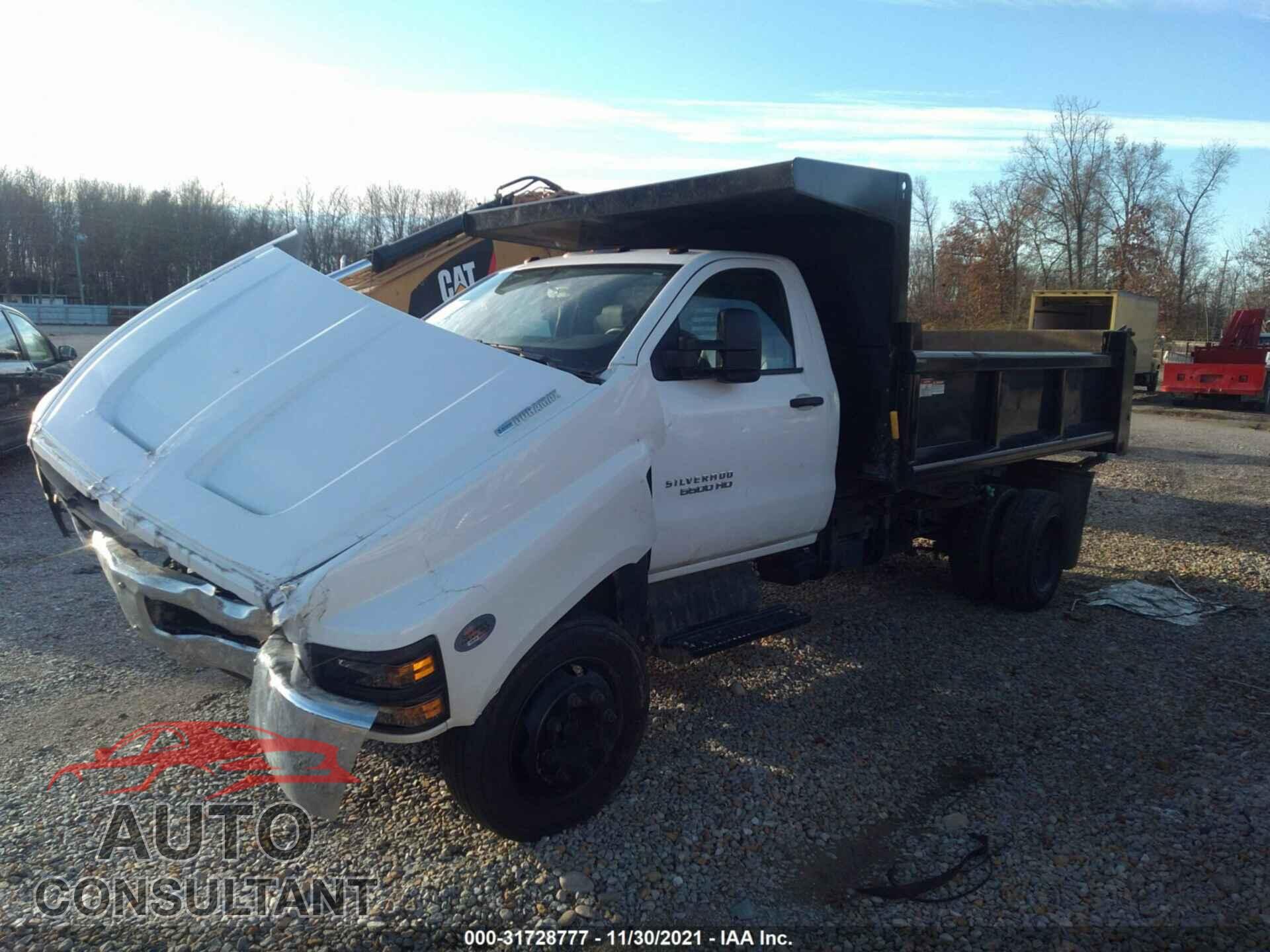 CHEVROLET SILVERADO MD 2019 - 1HTKHPVK9KH296471