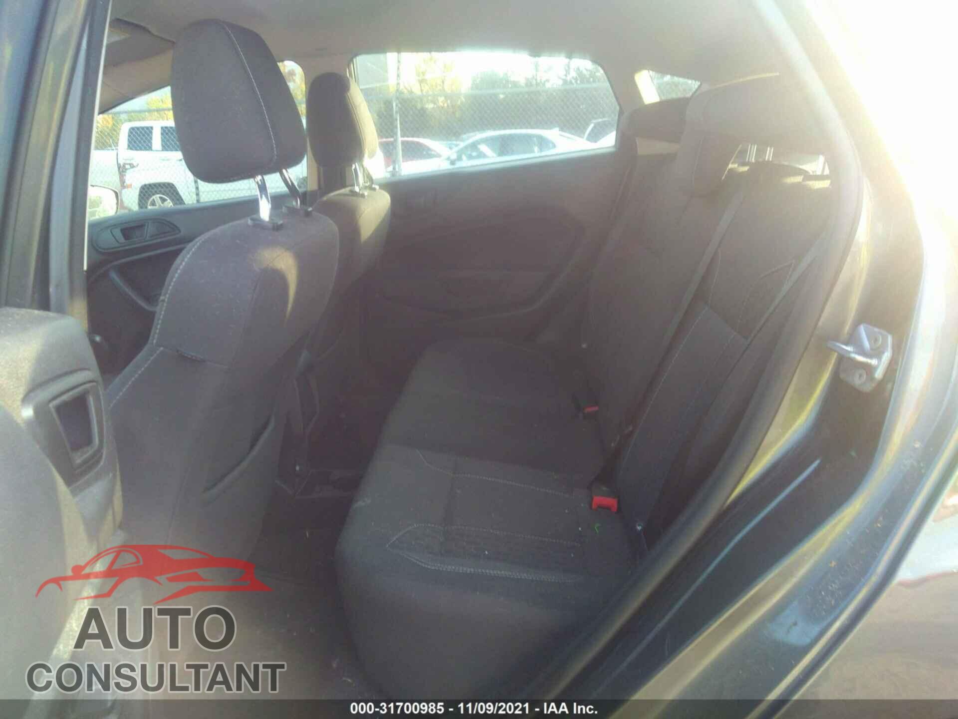FORD FIESTA 2017 - 3FADP4EJ7HM171719