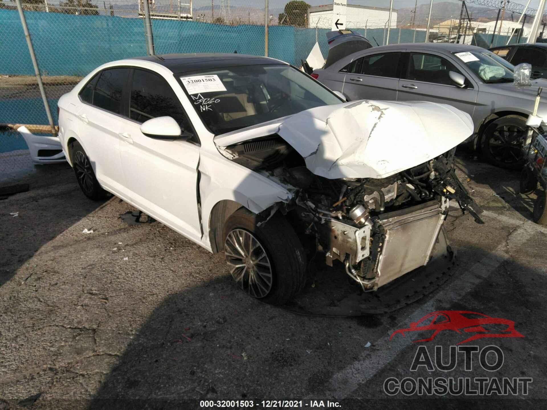 VOLKSWAGEN JETTA 2019 - 3VWC57BUXKM141405