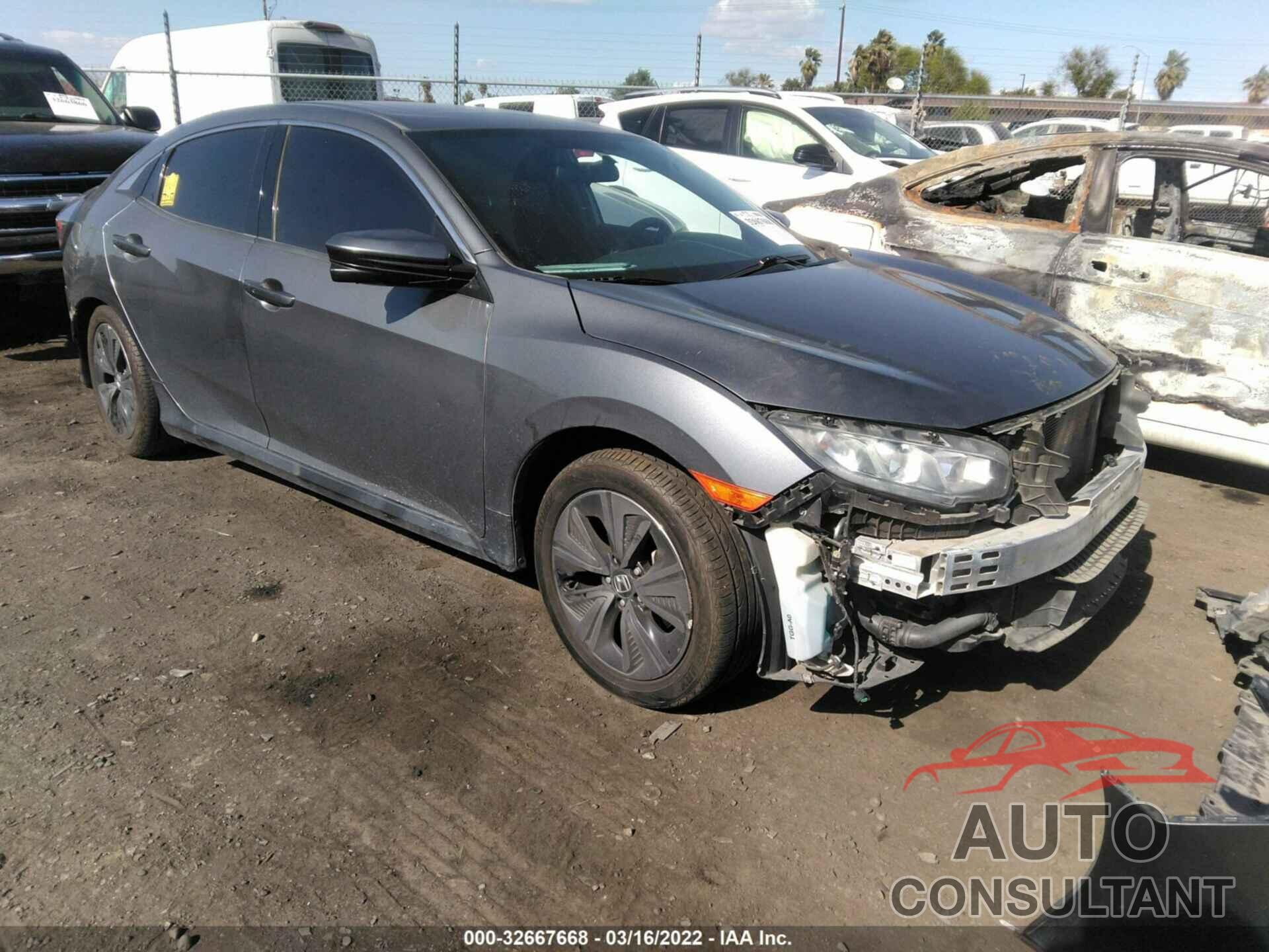 HONDA CIVIC HATCHBACK 2017 - SHHFK7H58HU411607