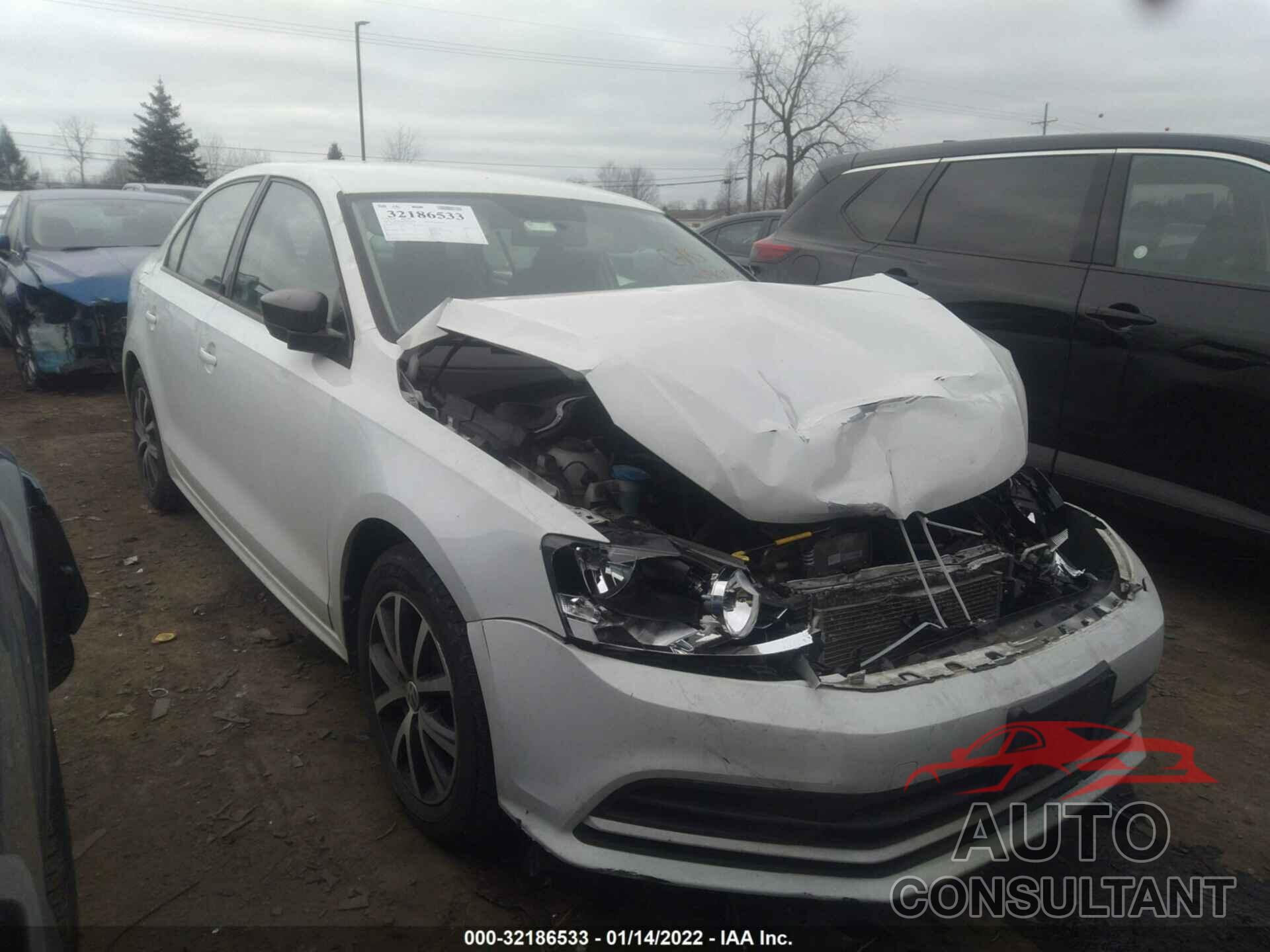 VOLKSWAGEN JETTA SEDAN 2016 - 3VWD67AJ0GM295847