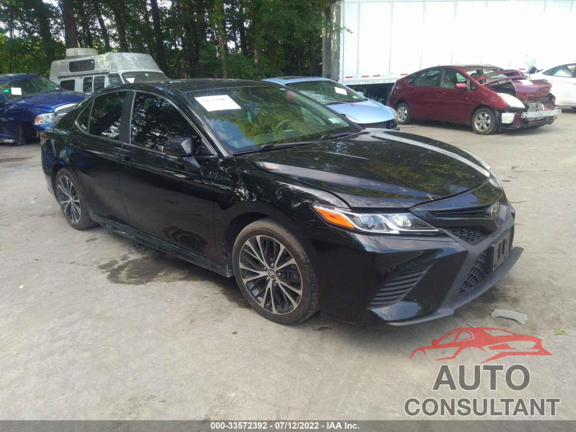TOYOTA CAMRY 2020 - 4T1G11AK2LU907083