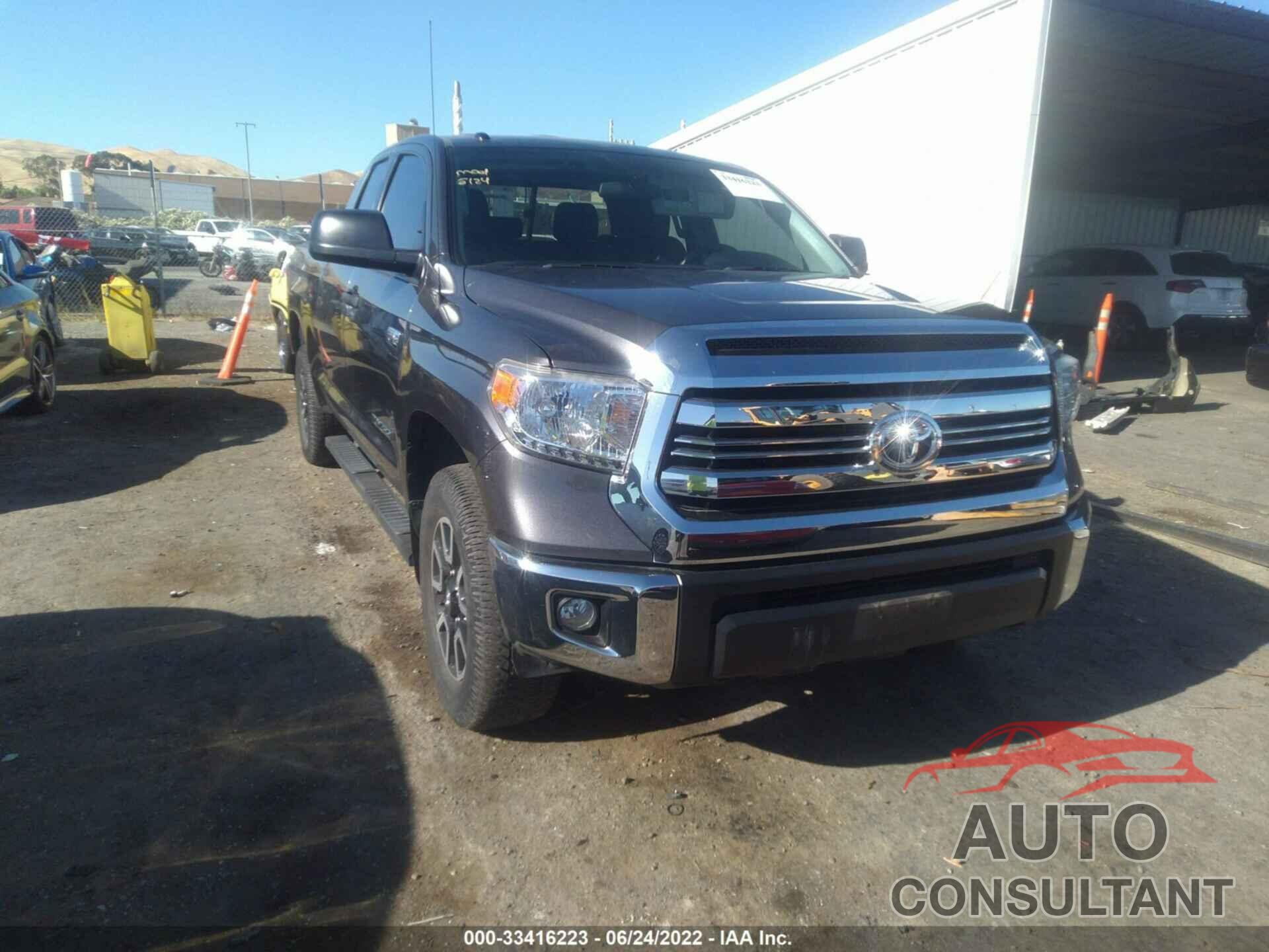 TOYOTA TUNDRA 4WD 2017 - 5TFUY5F12HX613411